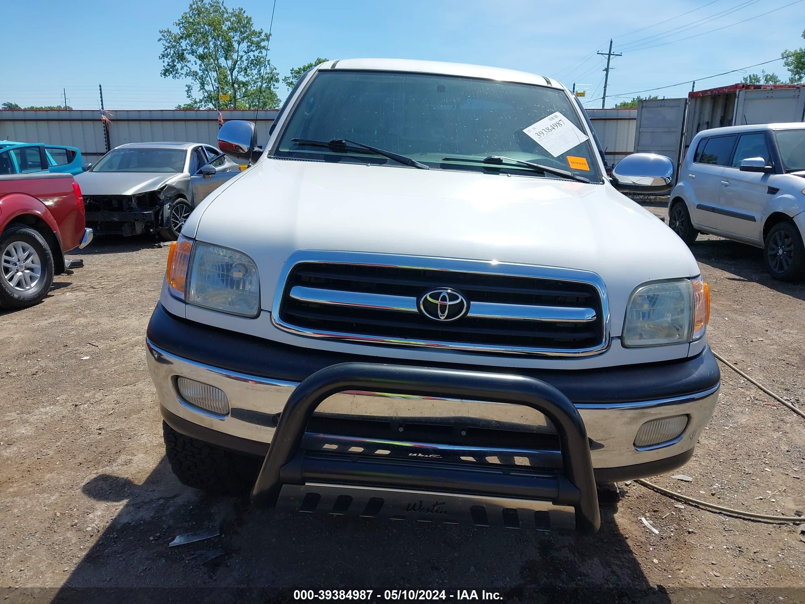 Photo 11 VIN: 5TBBT44161S163737 - TOYOTA TUNDRA 