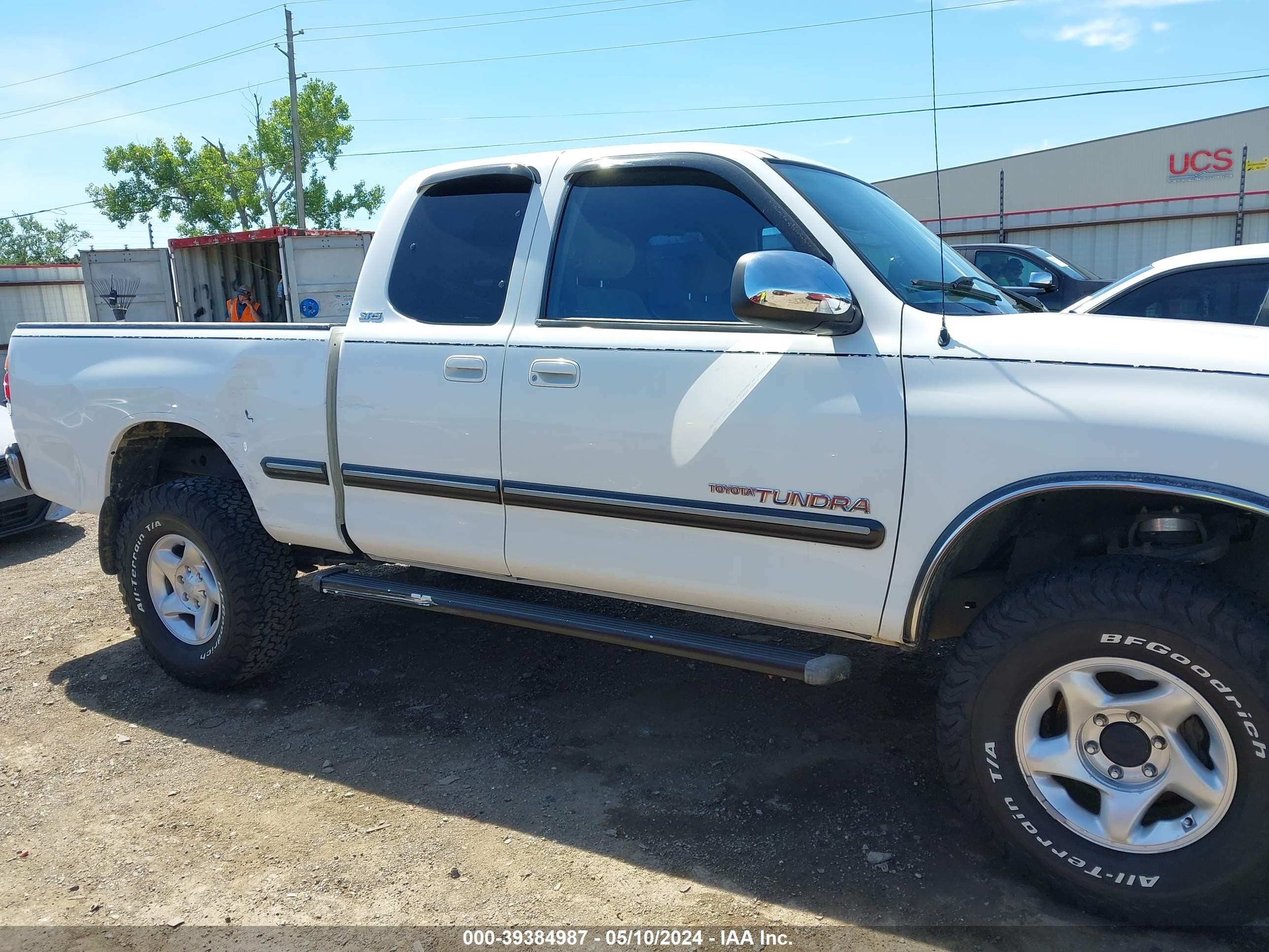 Photo 12 VIN: 5TBBT44161S163737 - TOYOTA TUNDRA 