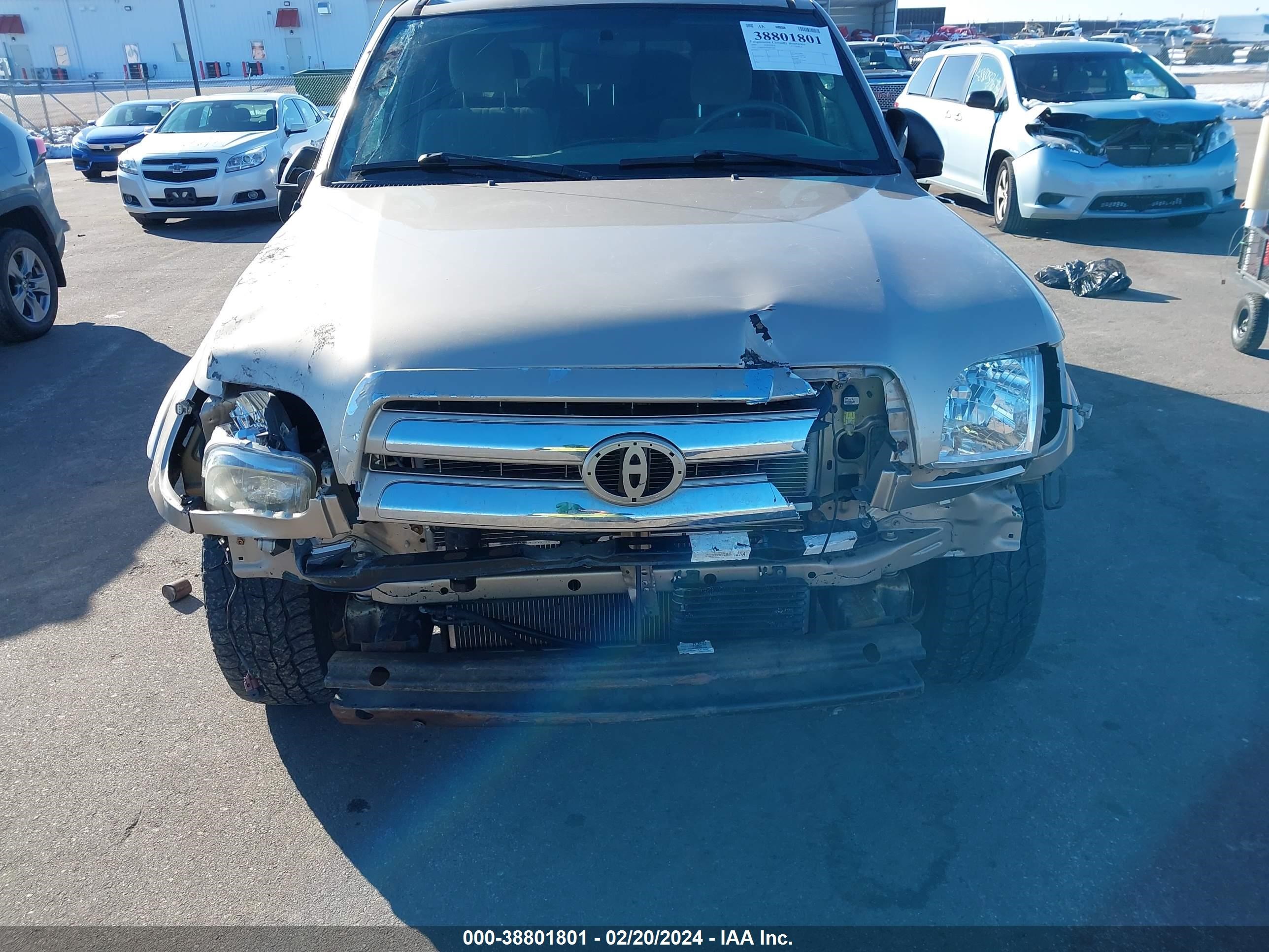 Photo 12 VIN: 5TBBT44165S457385 - TOYOTA TUNDRA 