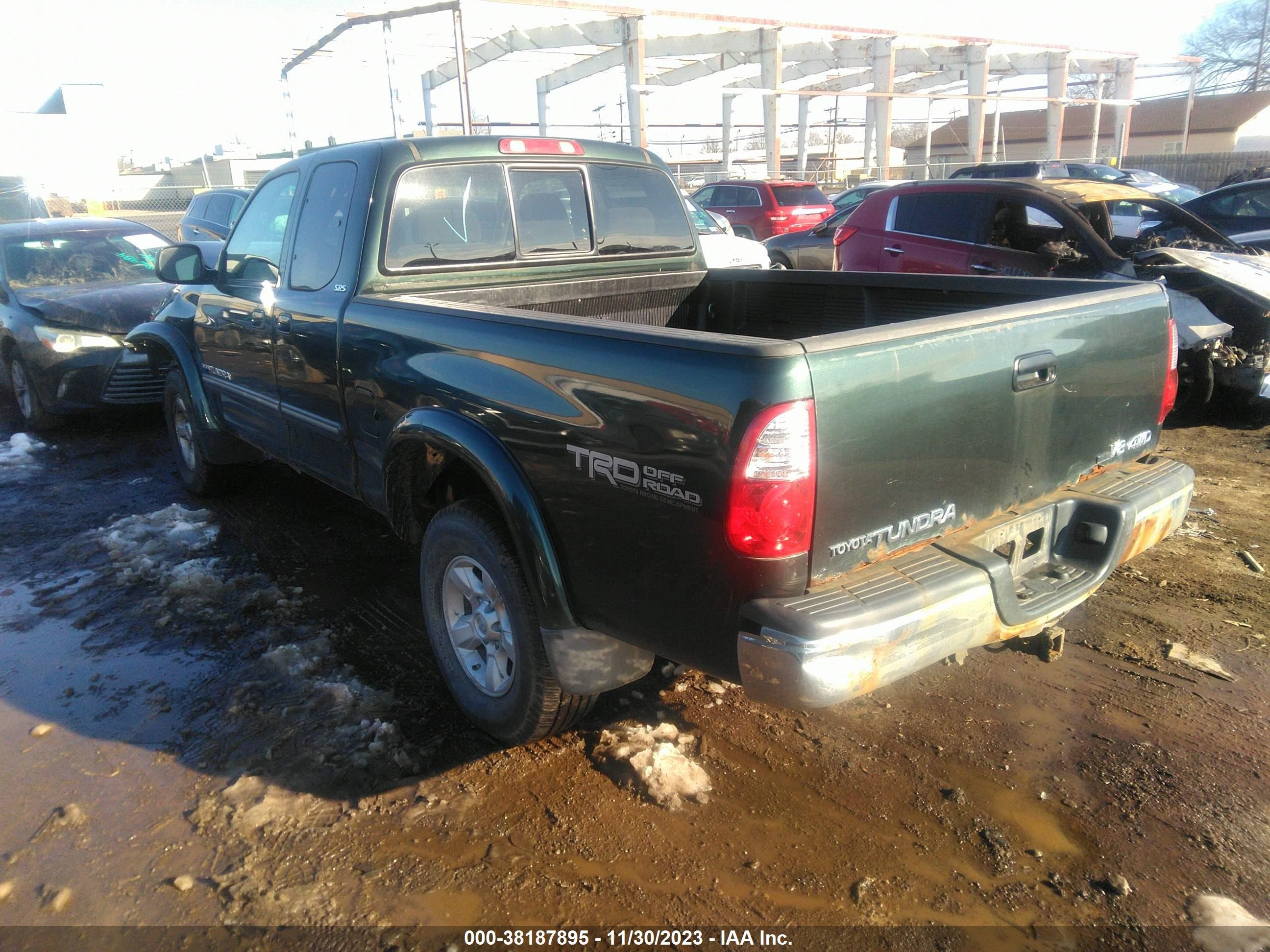 Photo 2 VIN: 5TBBT44166S473572 - TOYOTA TUNDRA 