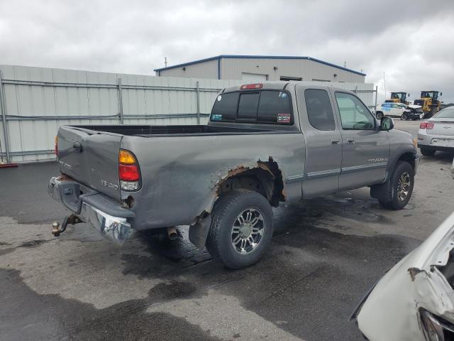 Photo 2 VIN: 5TBBT4416YS106609 - TOYOTA TUNDRA 