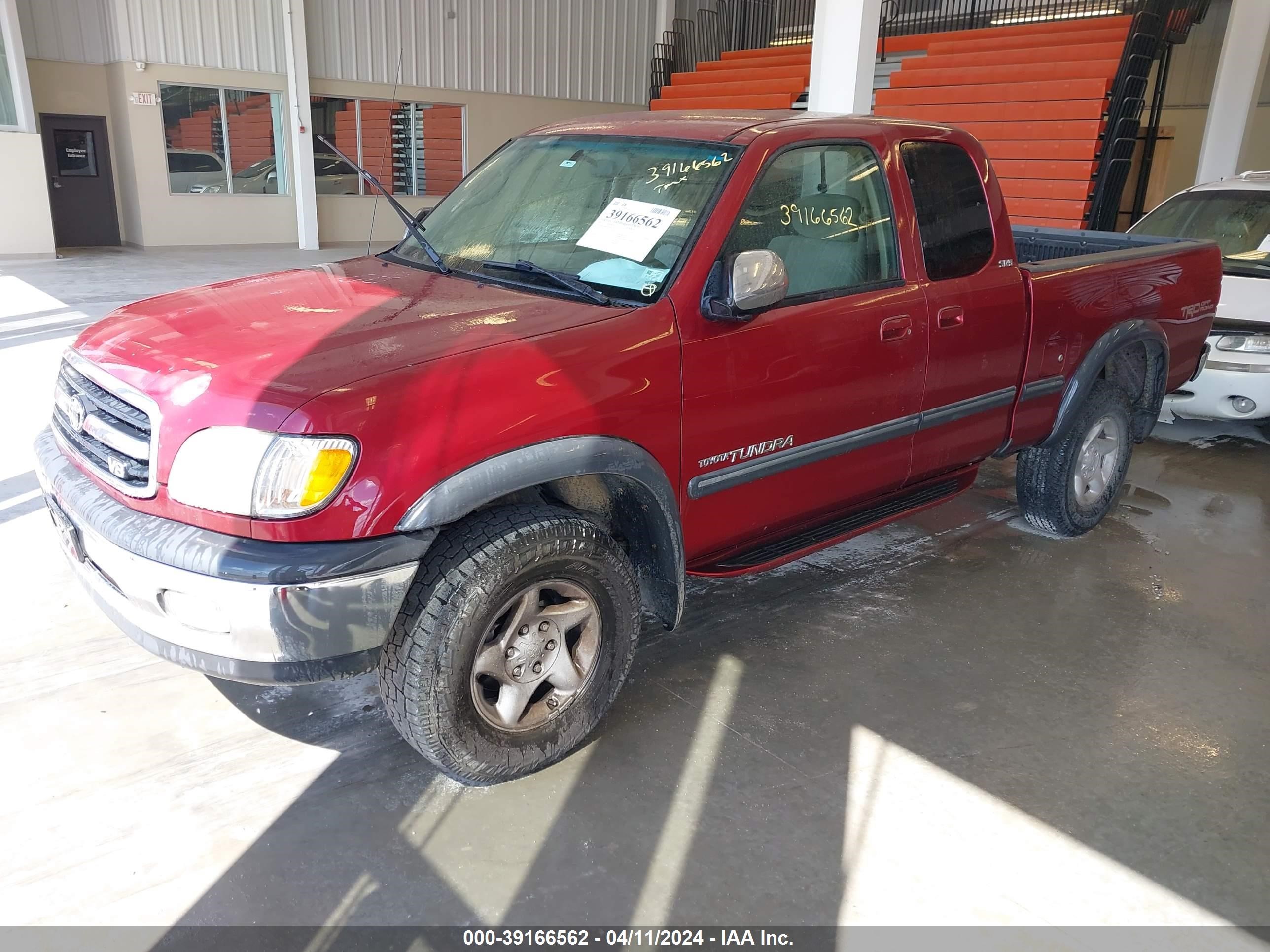 Photo 1 VIN: 5TBBT44182S236236 - TOYOTA TUNDRA 