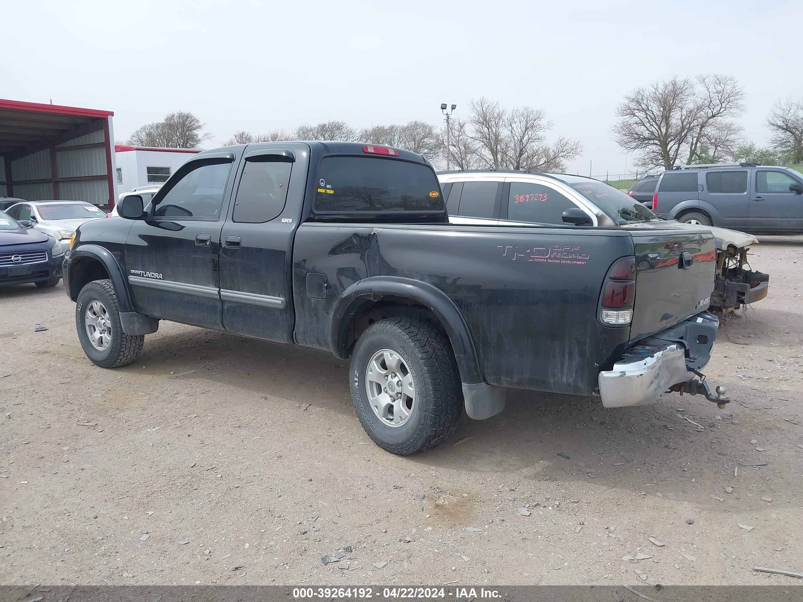 Photo 2 VIN: 5TBBT44183S393993 - TOYOTA TUNDRA 