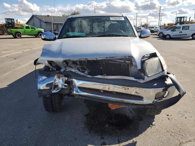 Photo 4 VIN: 5TBBT4419YS009176 - TOYOTA TUNDRA ACC 