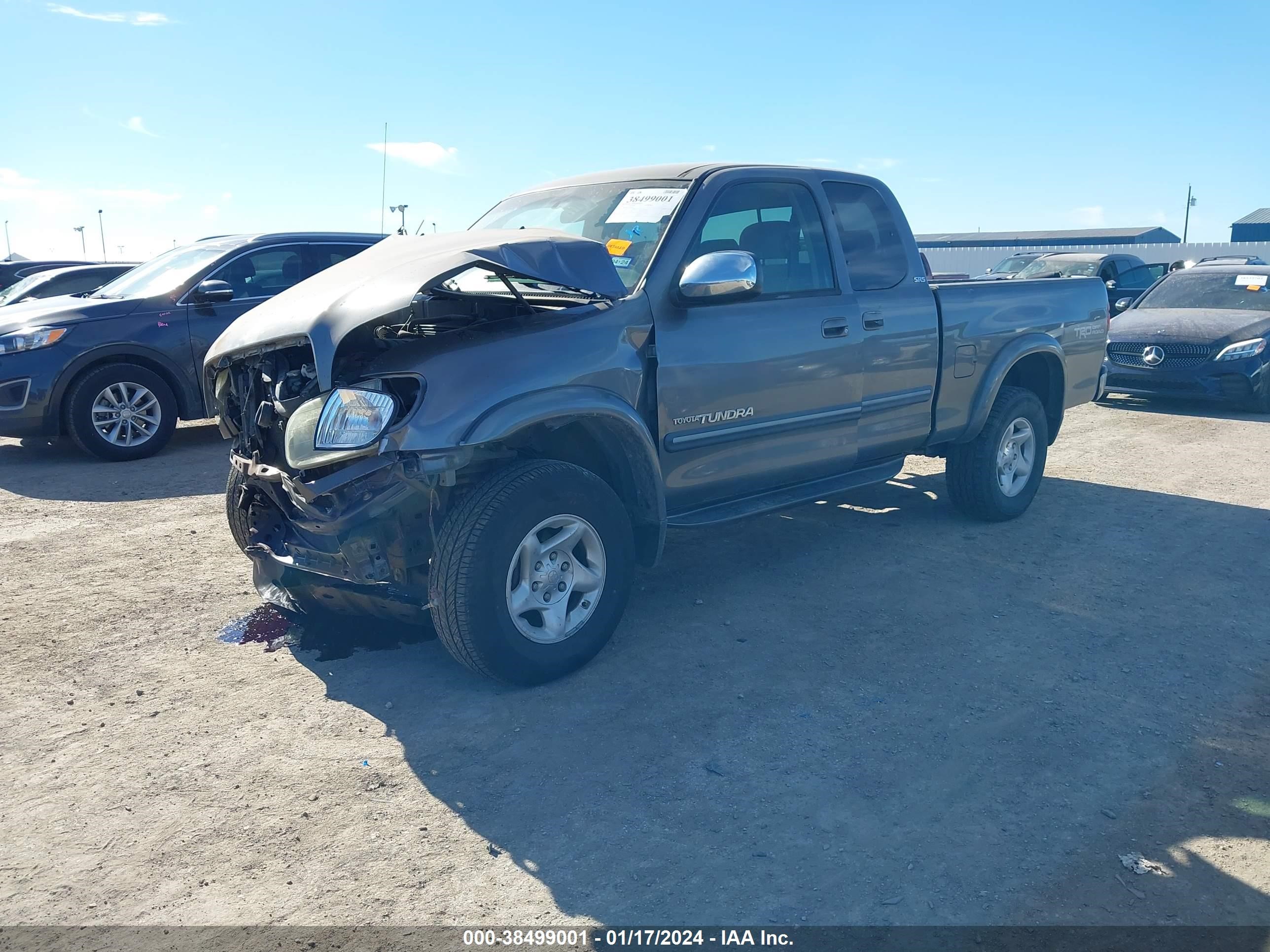 Photo 1 VIN: 5TBBT441X4S441642 - TOYOTA TUNDRA 