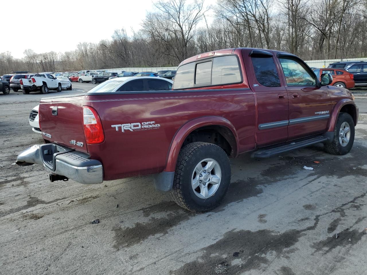 Photo 2 VIN: 5TBBT441X6S483540 - TOYOTA TUNDRA 