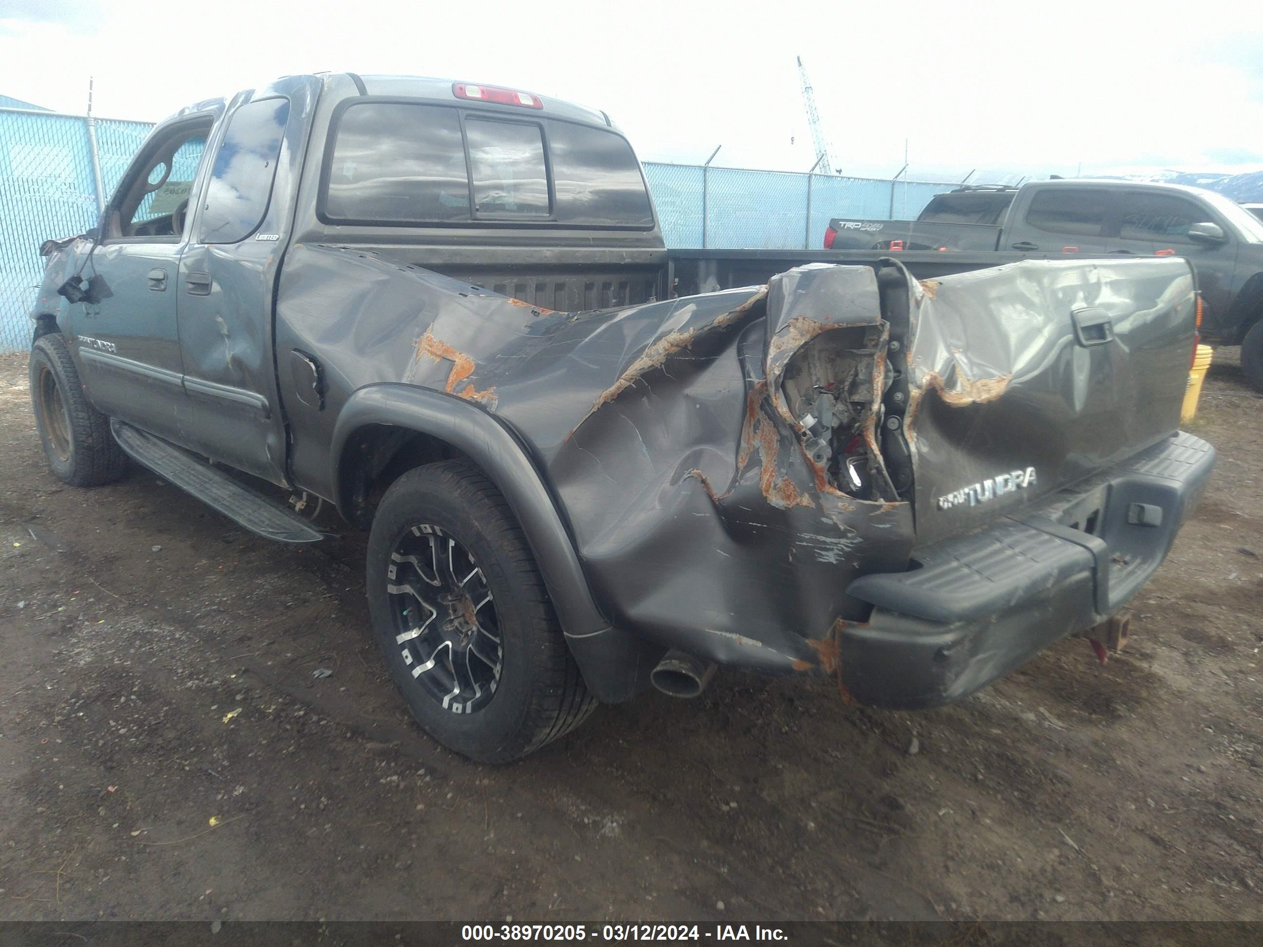 Photo 2 VIN: 5TBBT48193S412884 - TOYOTA TUNDRA 