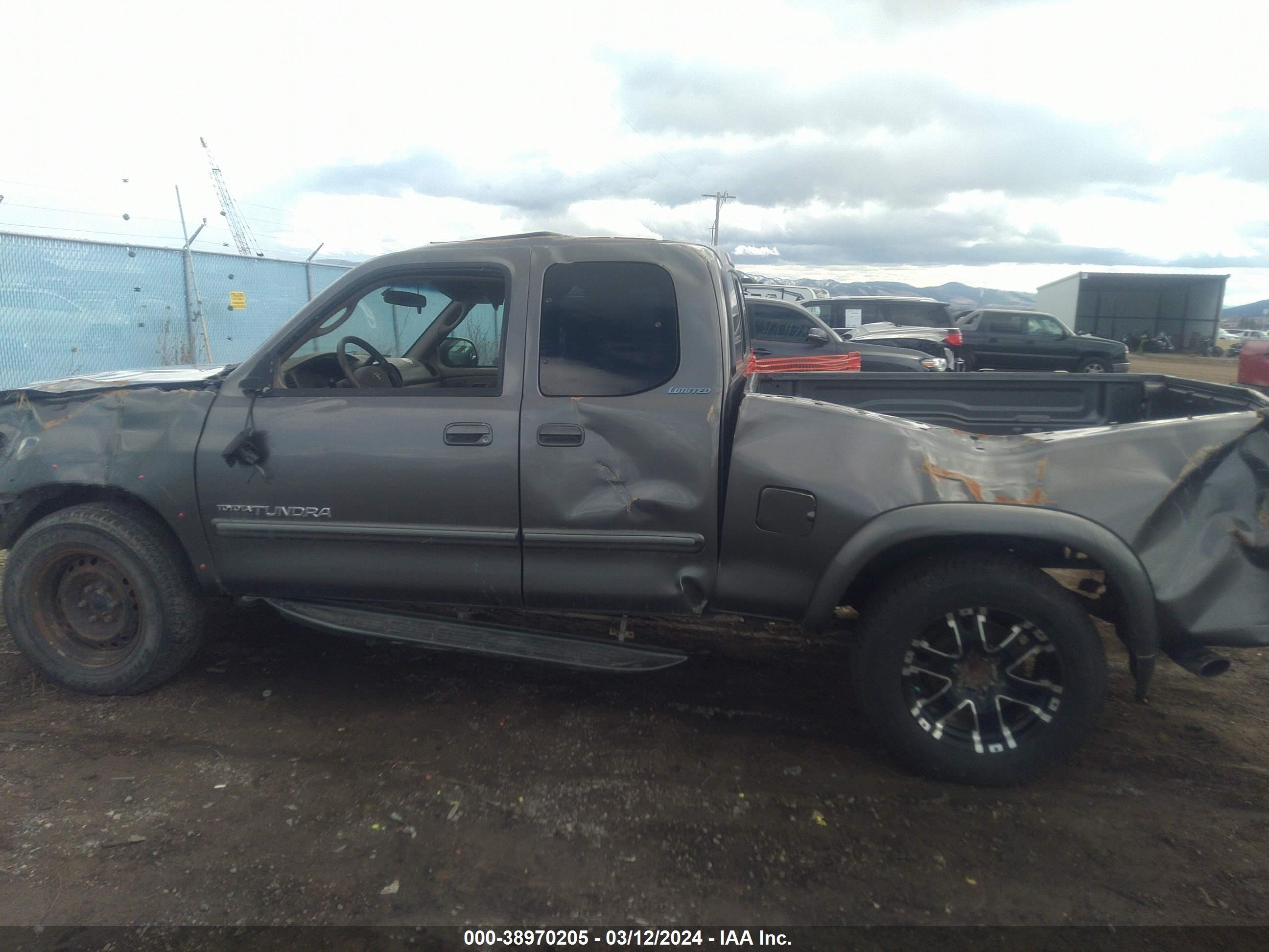 Photo 5 VIN: 5TBBT48193S412884 - TOYOTA TUNDRA 