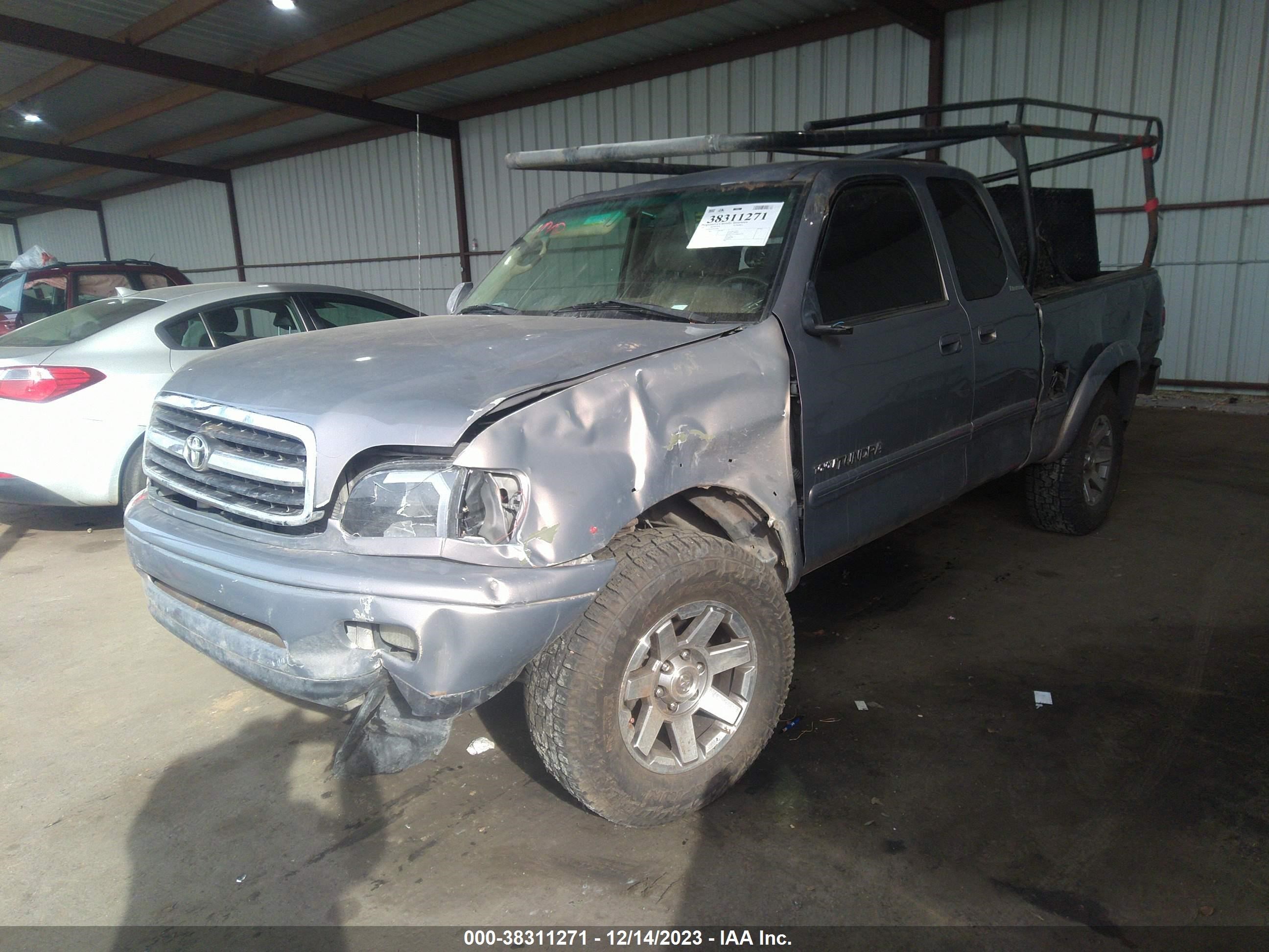 Photo 1 VIN: 5TBBT481X1S133943 - TOYOTA TUNDRA 