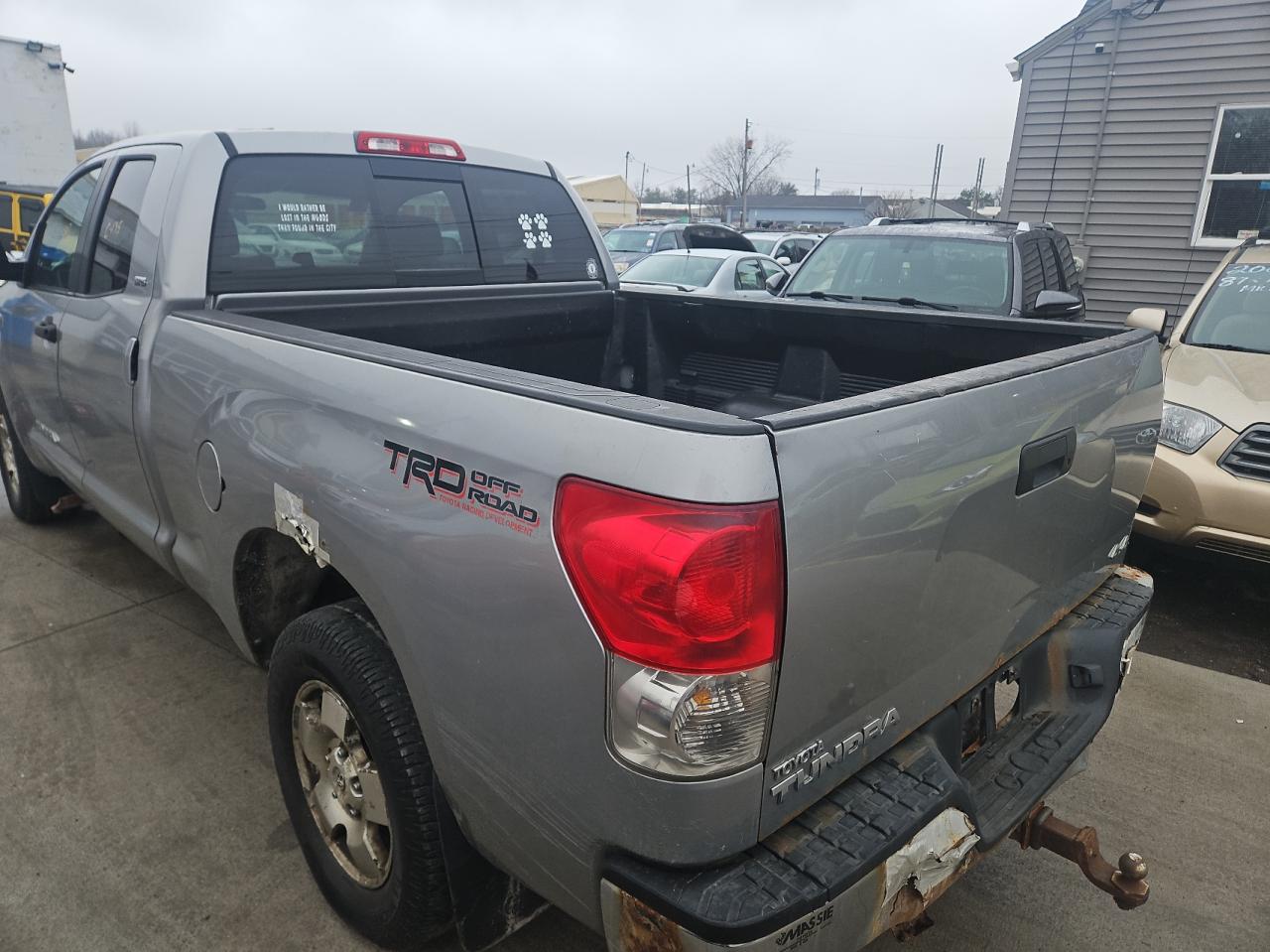 Photo 2 VIN: 5TBBT54128S460309 - TOYOTA TUNDRA 