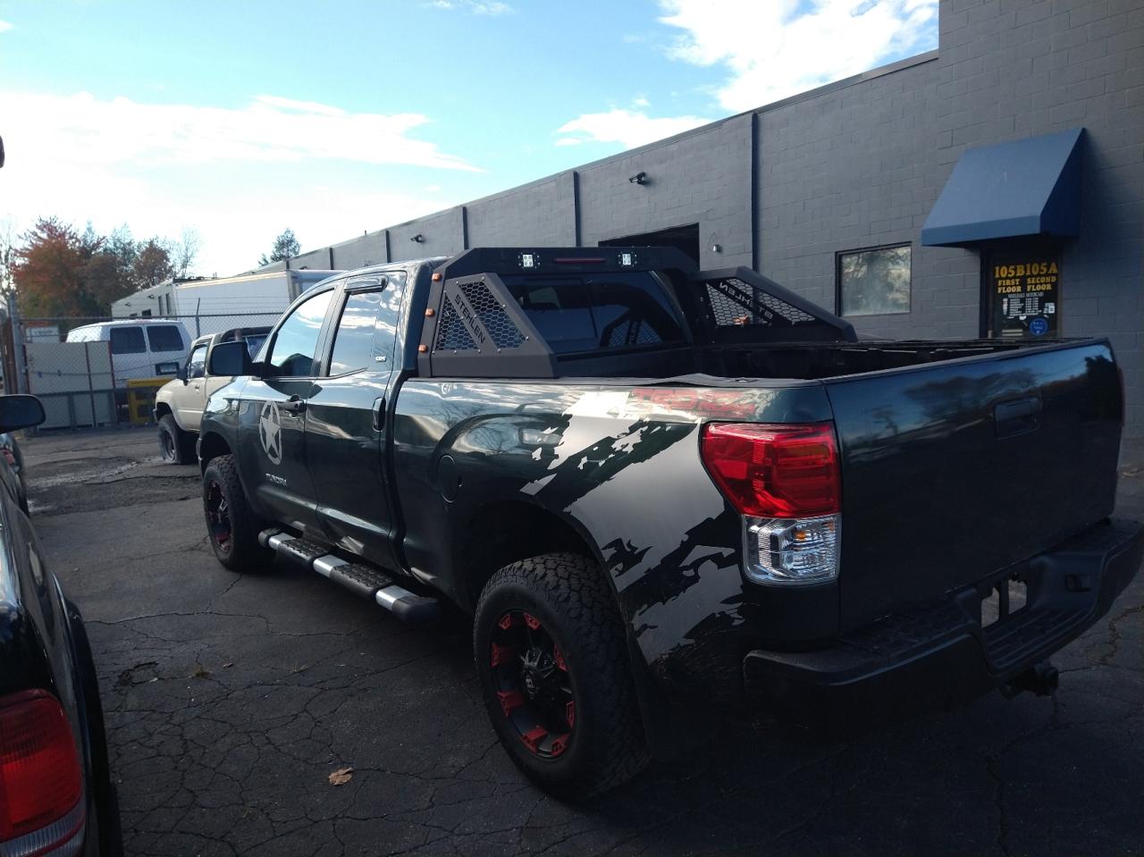 Photo 2 VIN: 5TBBT54168S462550 - TOYOTA TUNDRA 