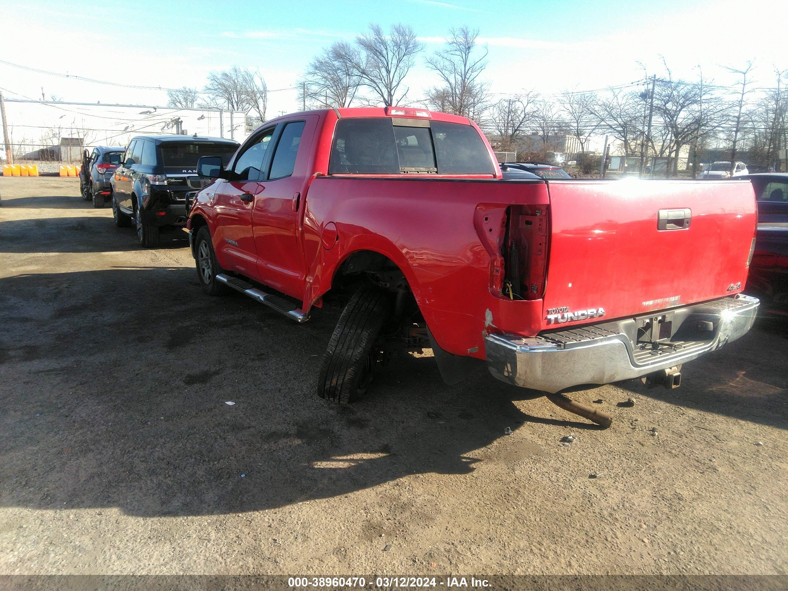 Photo 2 VIN: 5TBBV54108S496221 - TOYOTA TUNDRA 