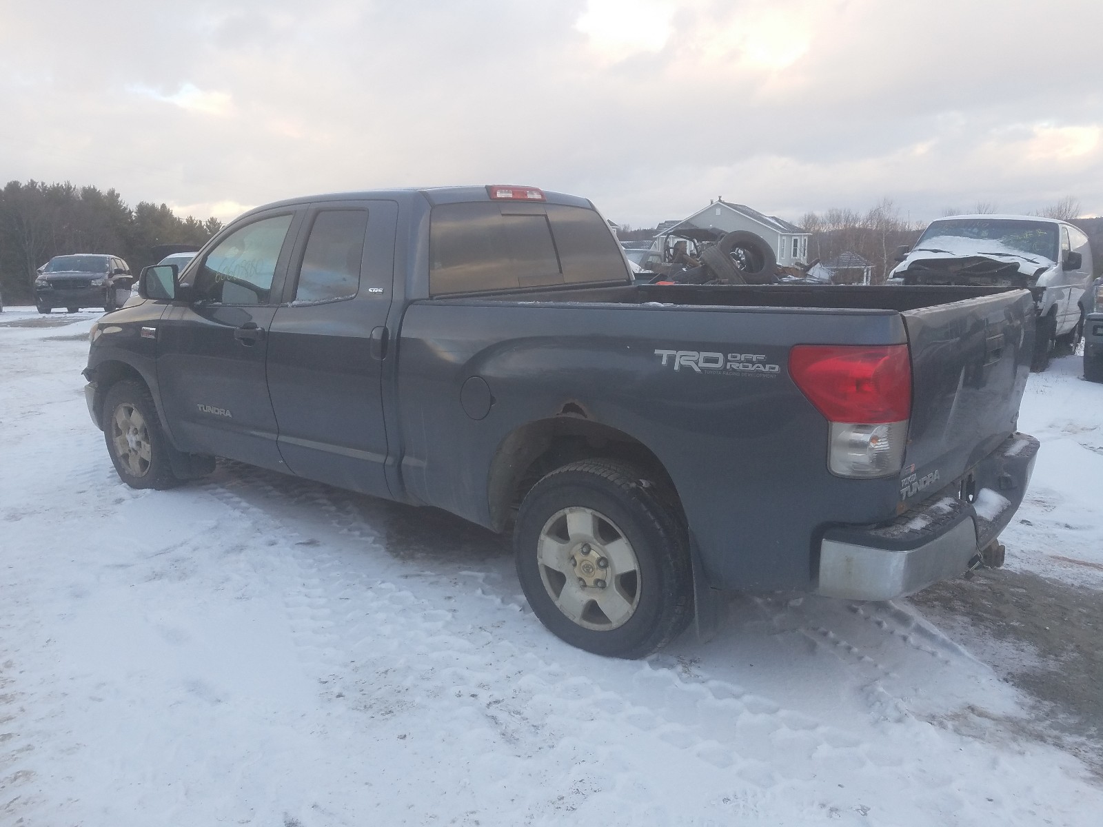 Photo 2 VIN: 5TBBV54108S523370 - TOYOTA TUNDRA DOU 