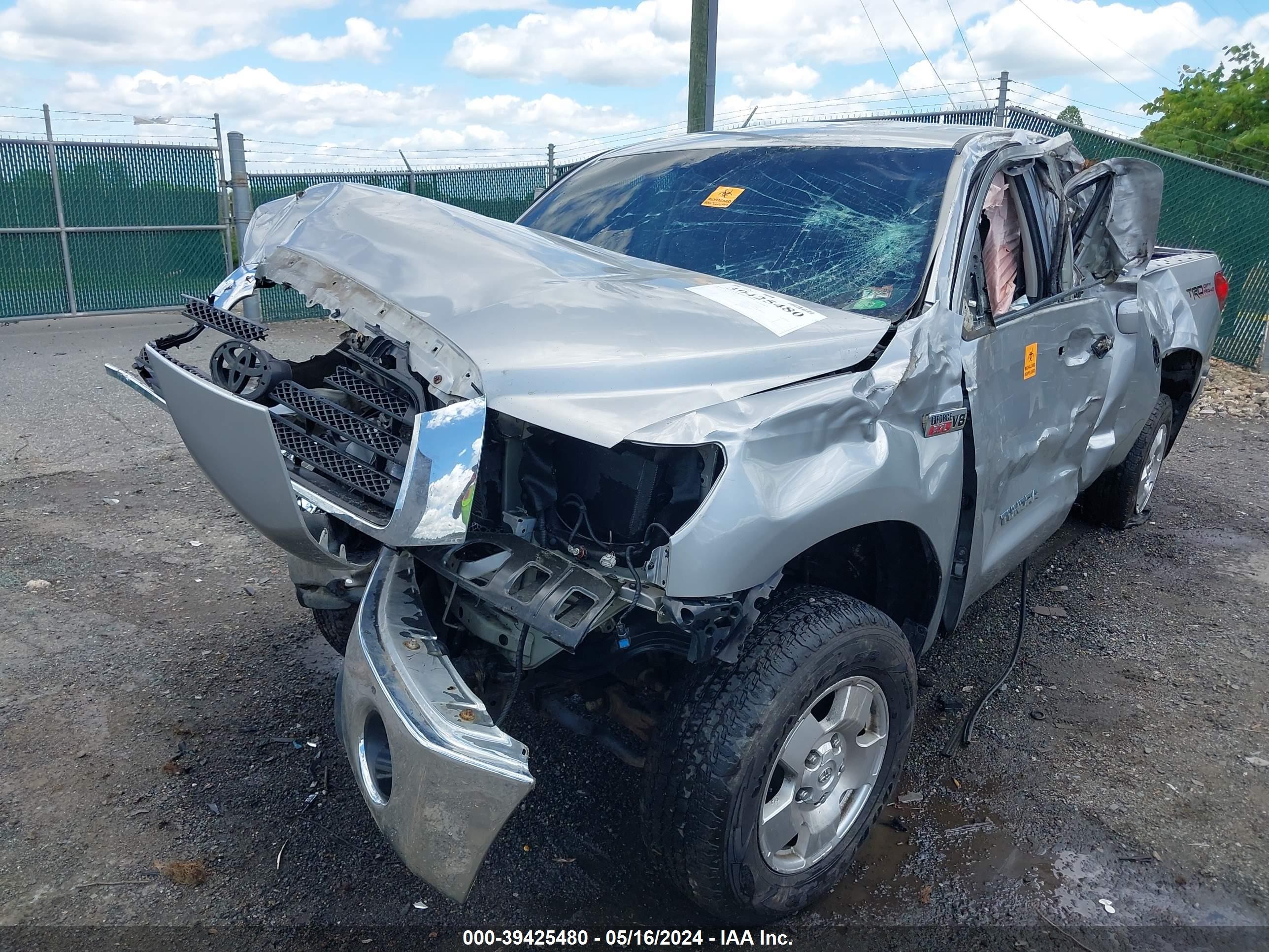 Photo 12 VIN: 5TBBV54137S479542 - TOYOTA TUNDRA 