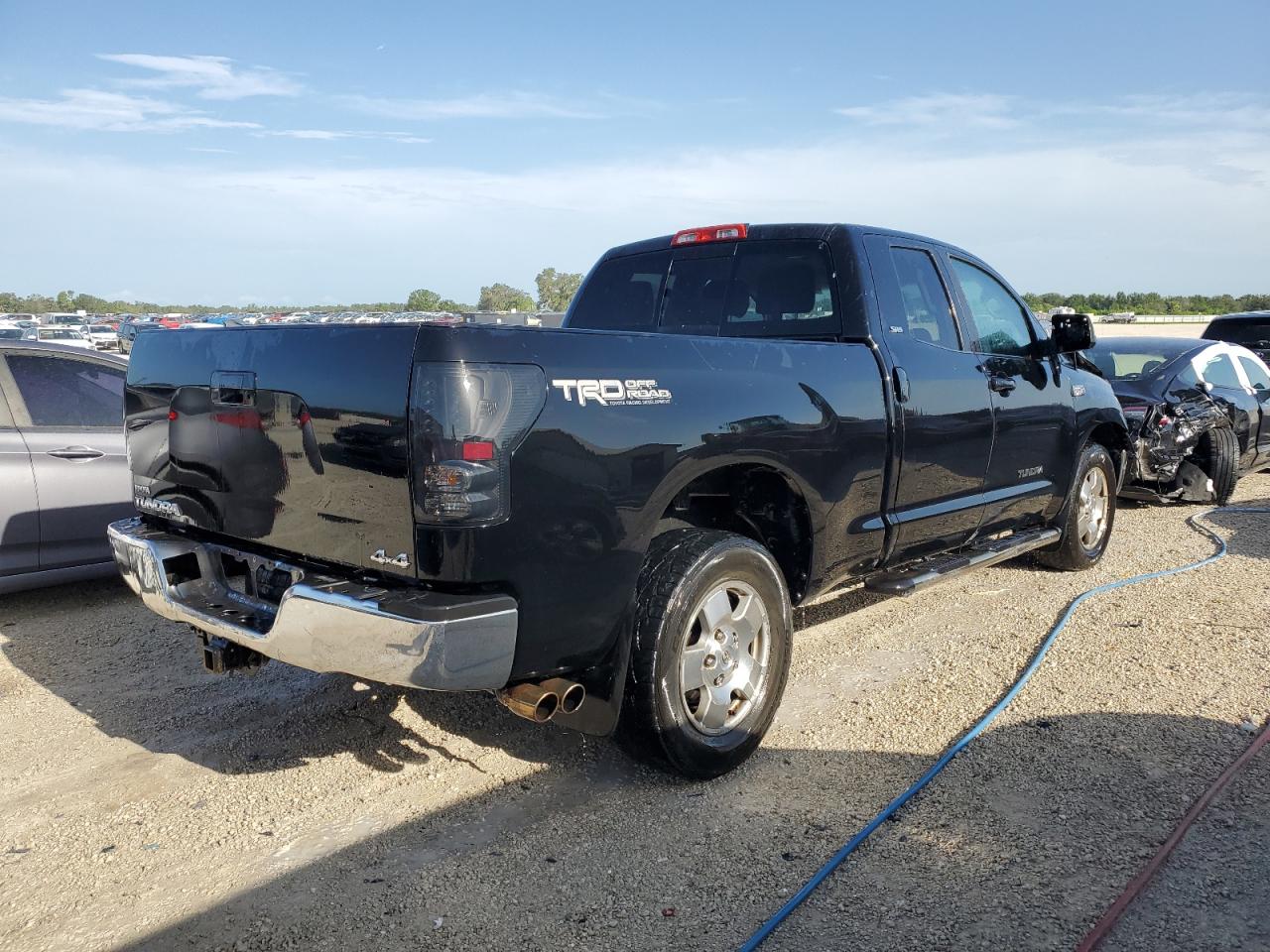 Photo 2 VIN: 5TBBV54138S517336 - TOYOTA TUNDRA 