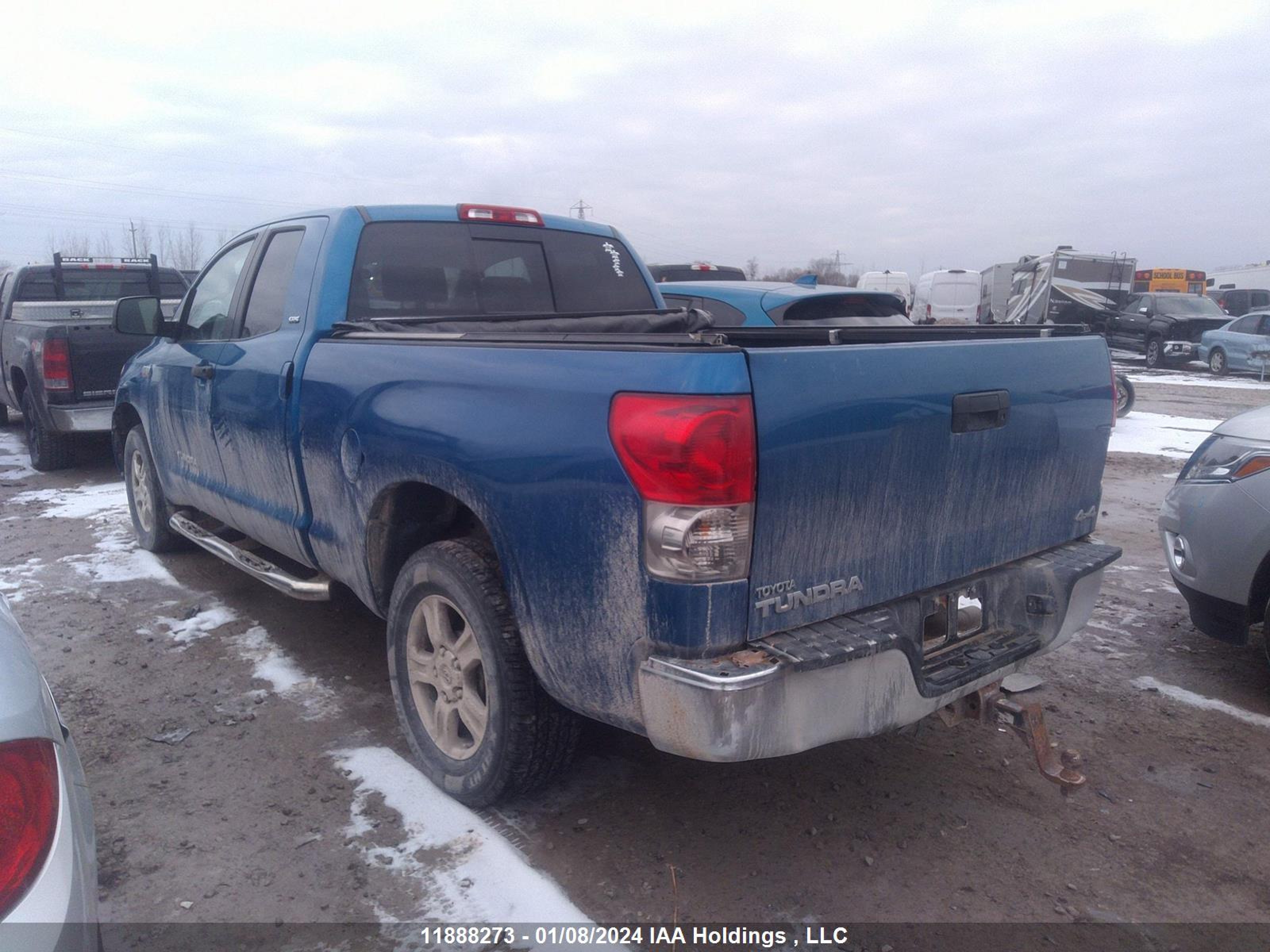 Photo 2 VIN: 5TBBV54147S461020 - TOYOTA TUNDRA 