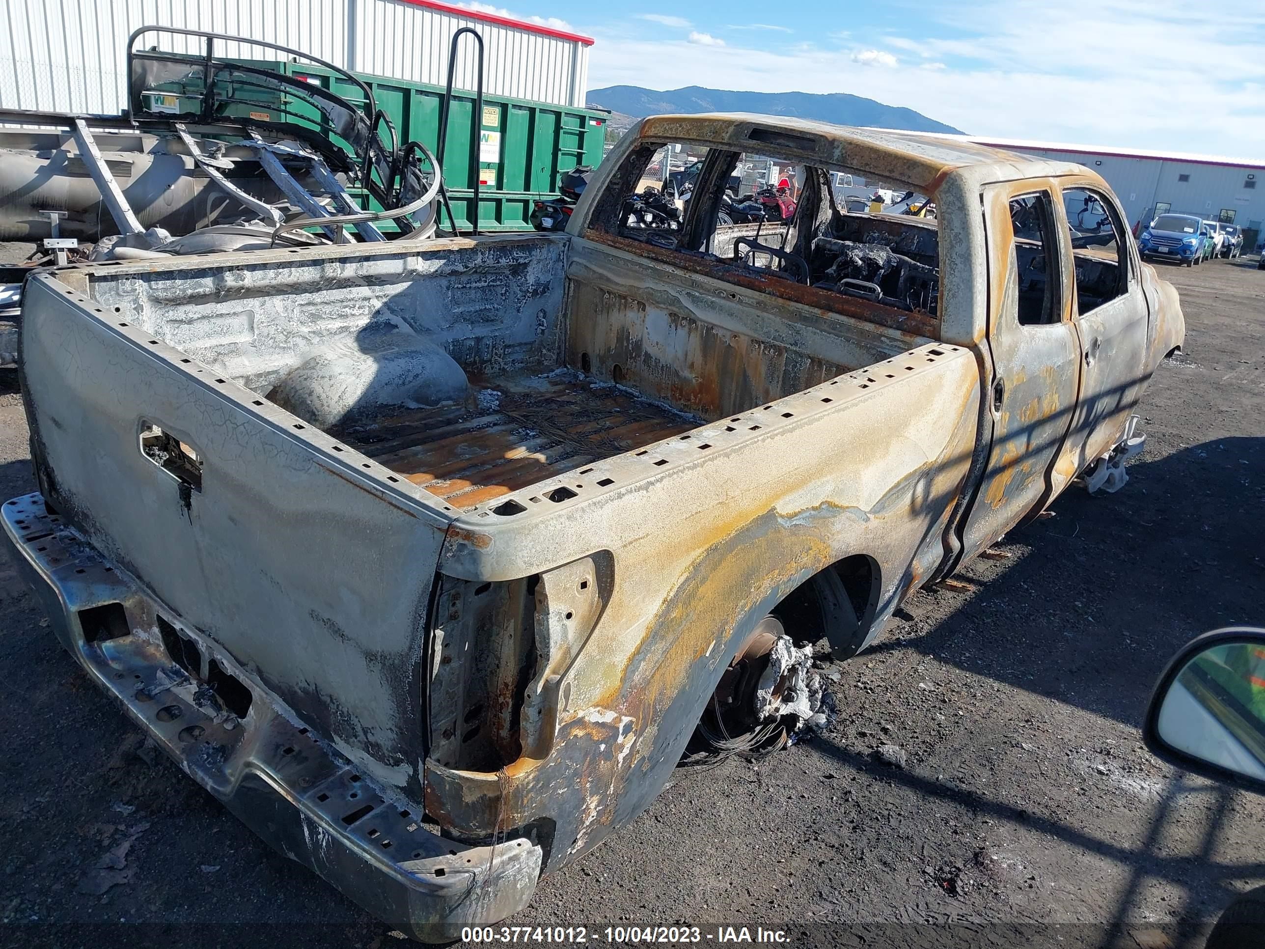 Photo 3 VIN: 5TBBV54148S496495 - TOYOTA TUNDRA 