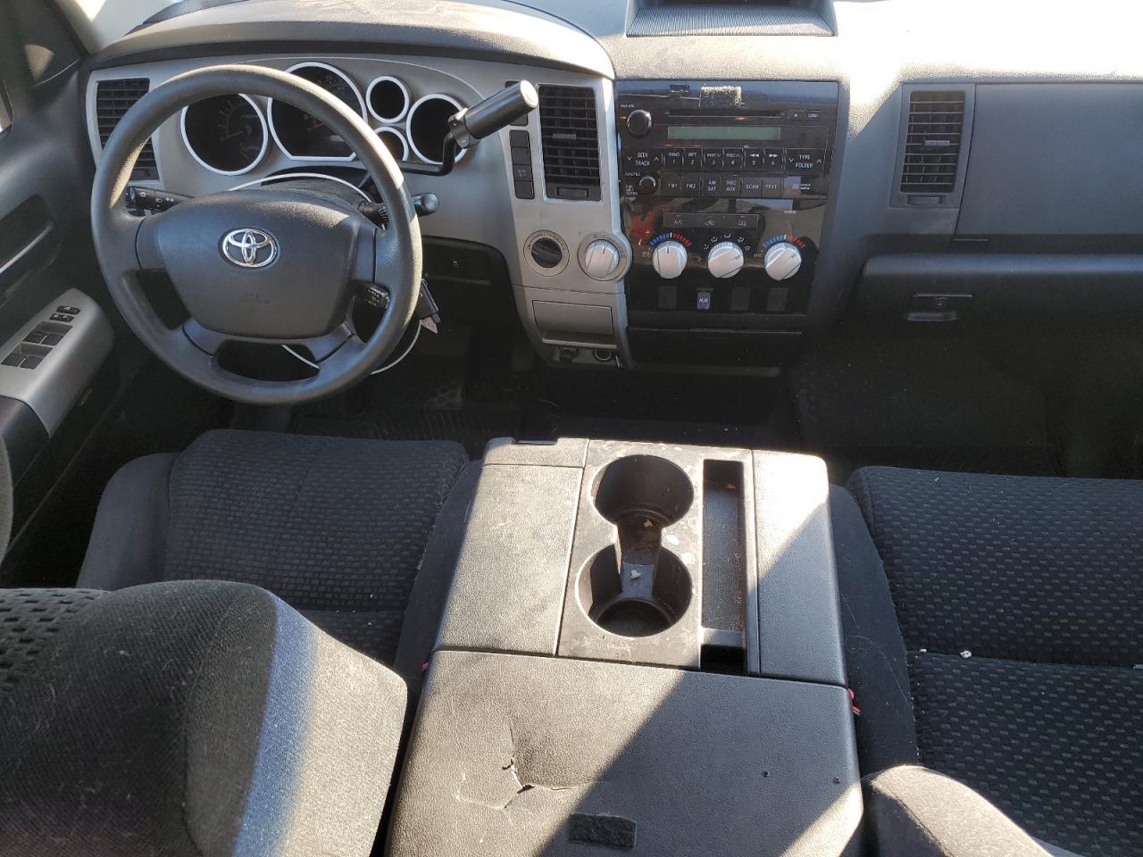 Photo 7 VIN: 5TBBV54157S479087 - TOYOTA TUNDRA 