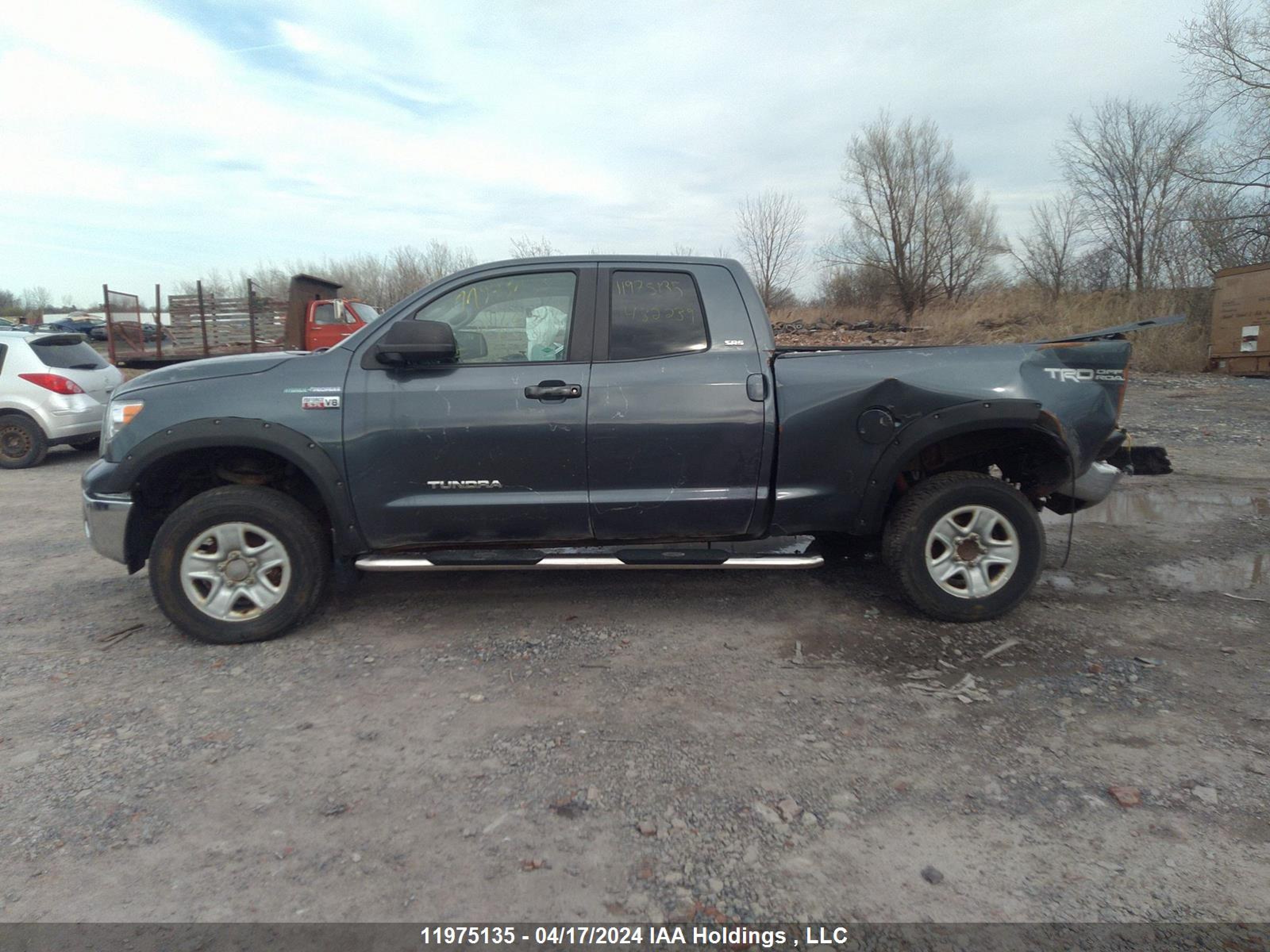 Photo 13 VIN: 5TBBV54167S482239 - TOYOTA TUNDRA 