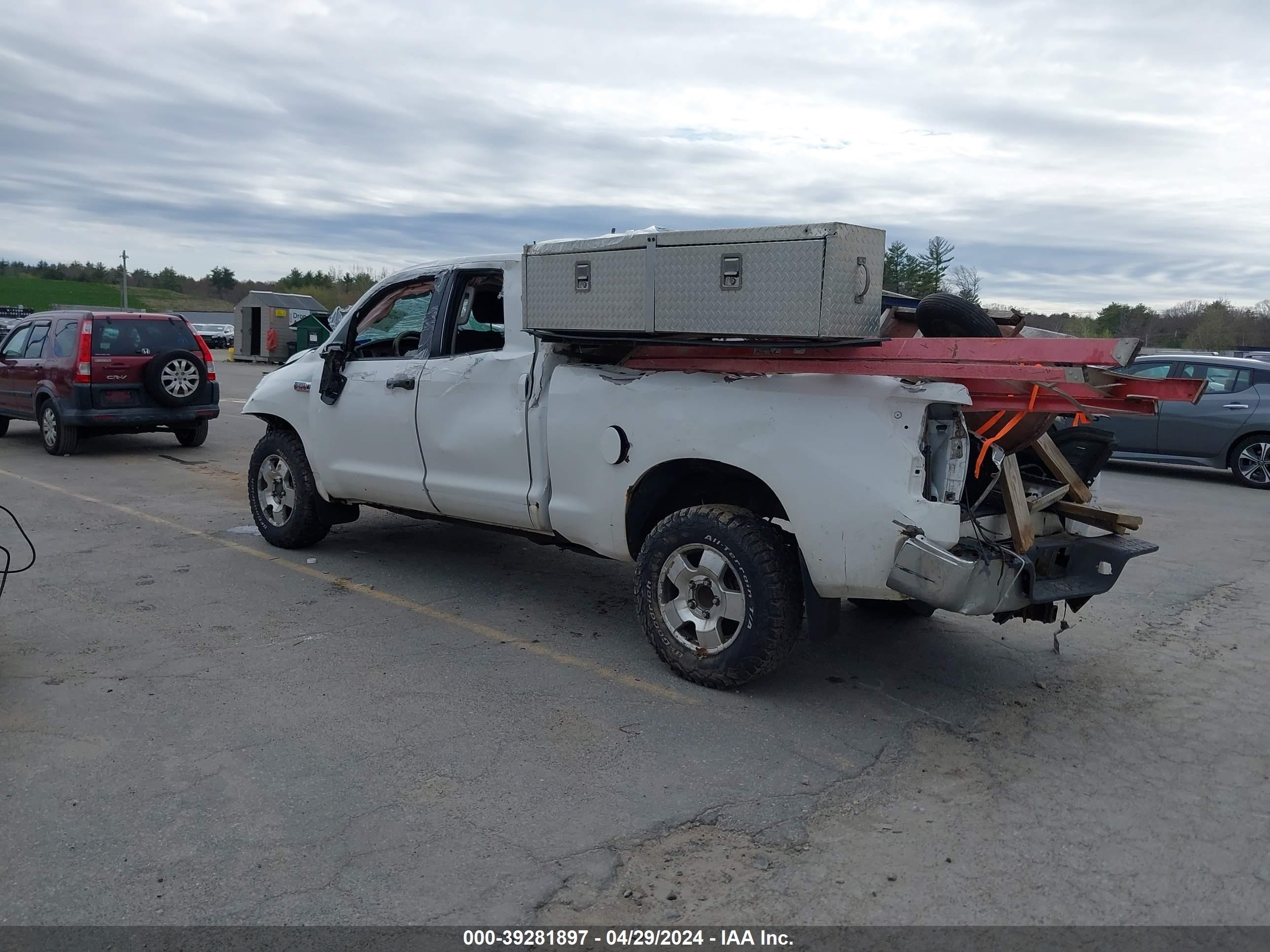 Photo 2 VIN: 5TBBV54168S503320 - TOYOTA TUNDRA 