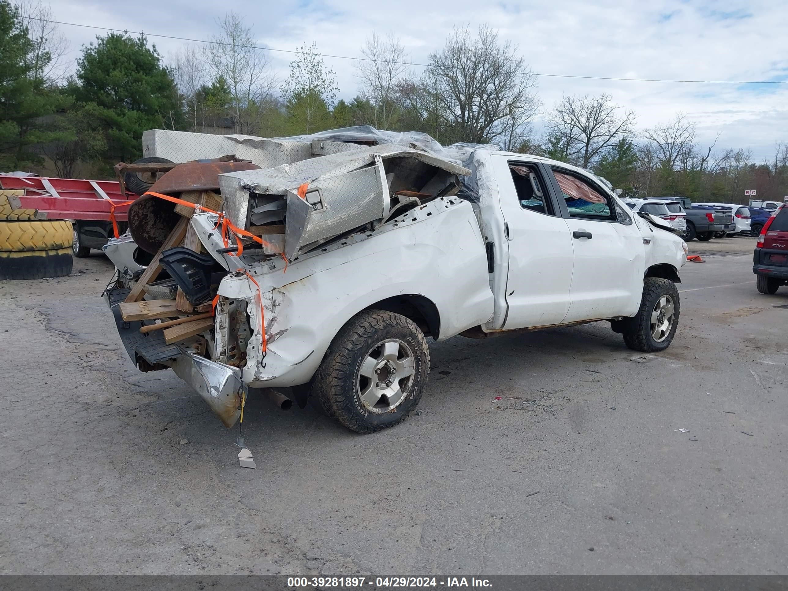 Photo 3 VIN: 5TBBV54168S503320 - TOYOTA TUNDRA 