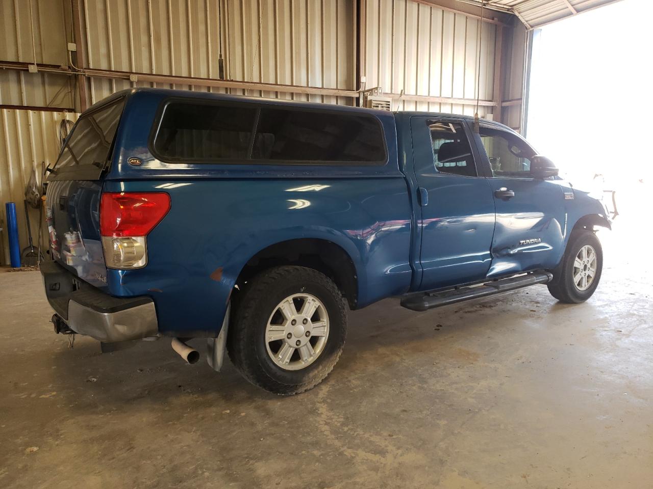 Photo 2 VIN: 5TBBV54168S523499 - TOYOTA TUNDRA 