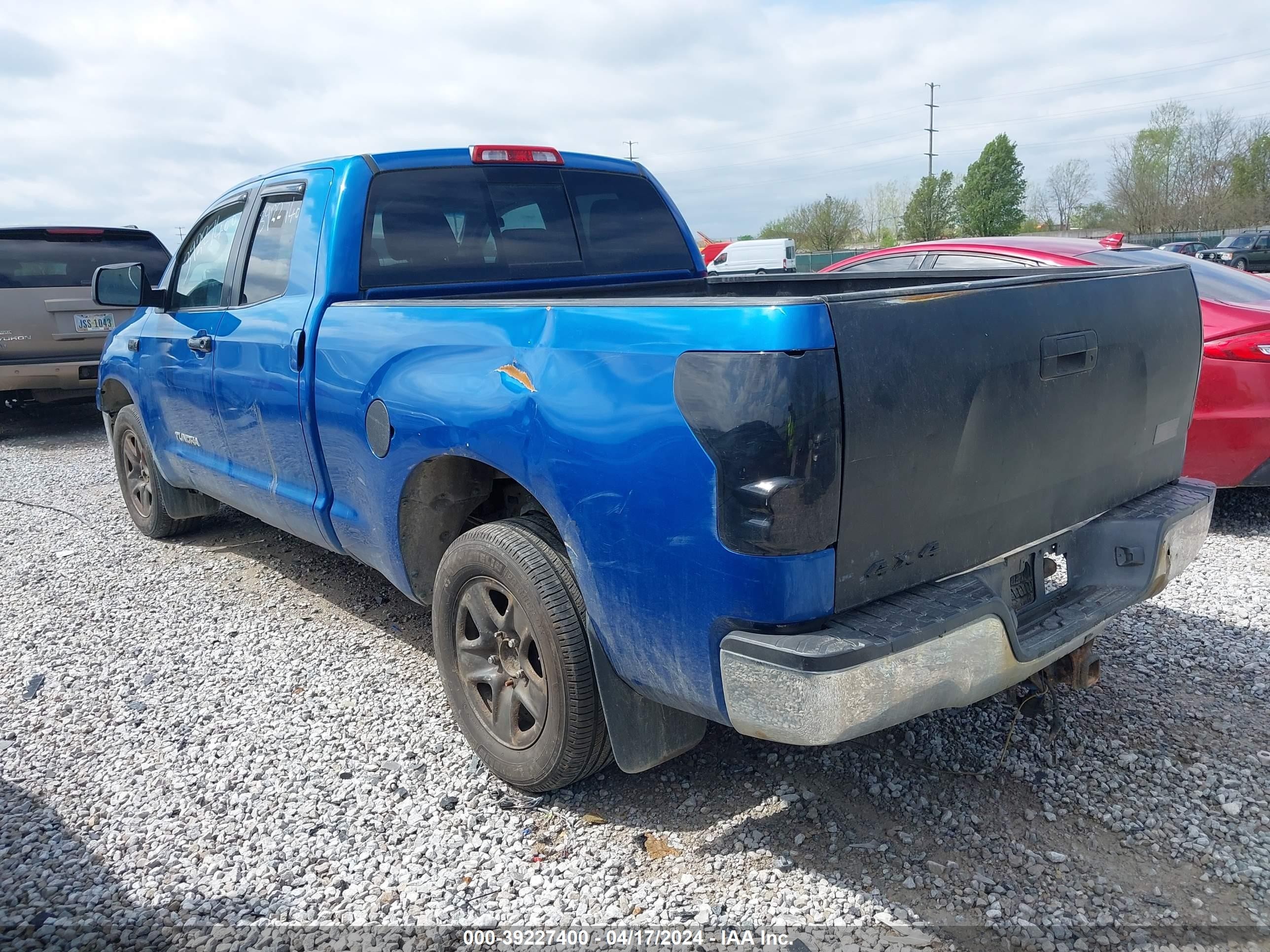 Photo 2 VIN: 5TBBV54178S503763 - TOYOTA TUNDRA 