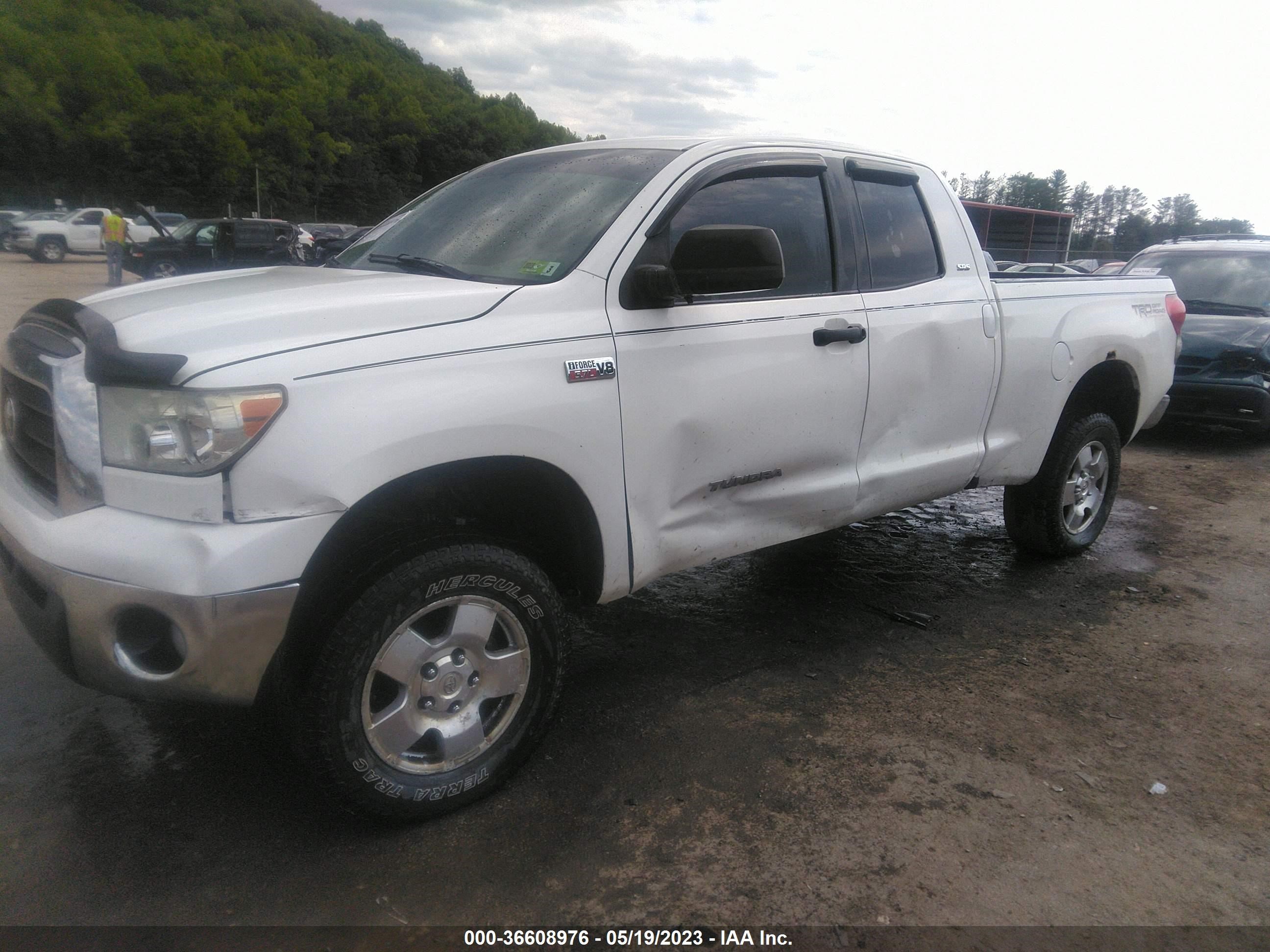 Photo 1 VIN: 5TBBV54197S450837 - TOYOTA TUNDRA 