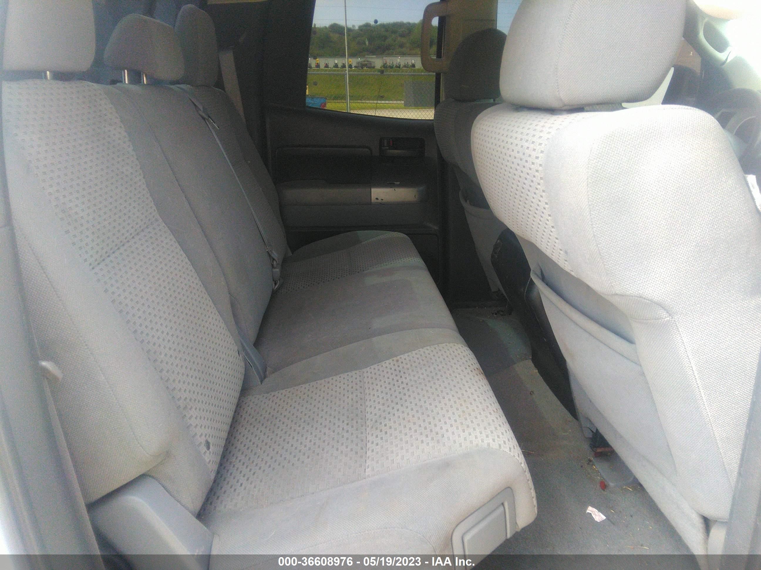 Photo 7 VIN: 5TBBV54197S450837 - TOYOTA TUNDRA 