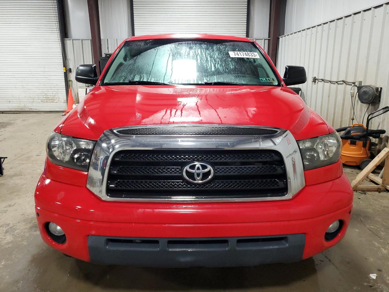 Photo 4 VIN: 5TBBV54198S506390 - TOYOTA TUNDRA 