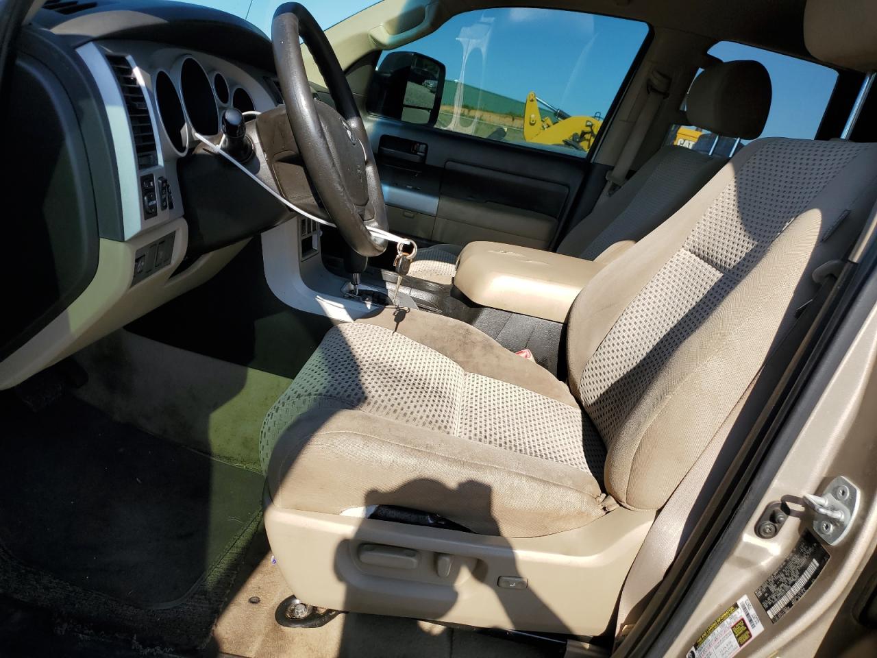 Photo 6 VIN: 5TBBV54198S518099 - TOYOTA TUNDRA 