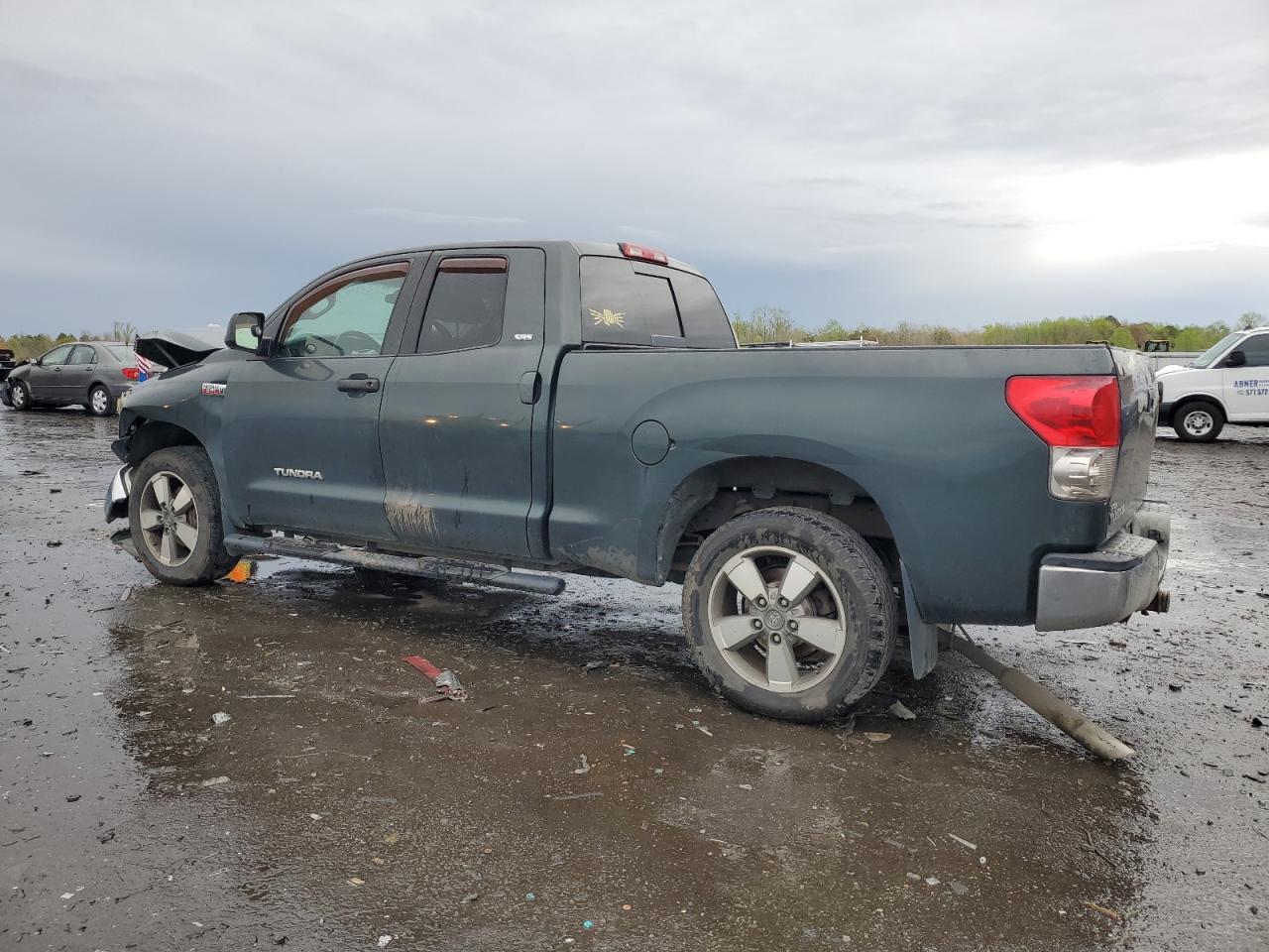 Photo 1 VIN: 5TBBV541X7S452077 - TOYOTA TUNDRA 