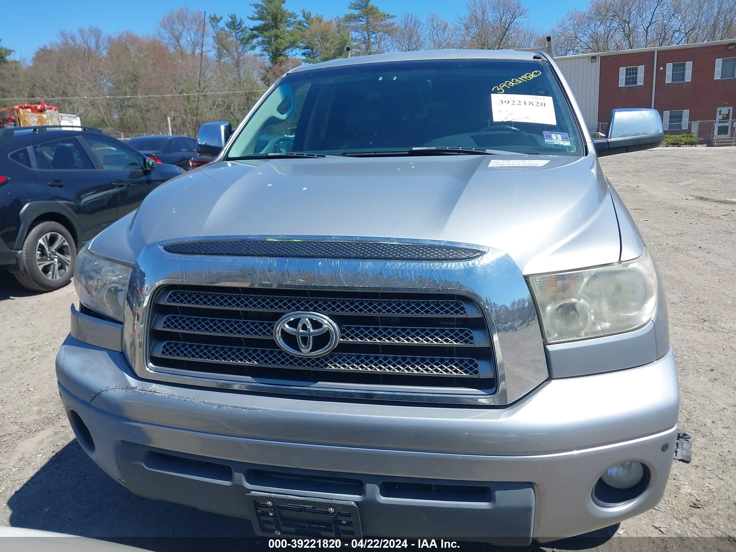 Photo 11 VIN: 5TBBV58168S508432 - TOYOTA TUNDRA 