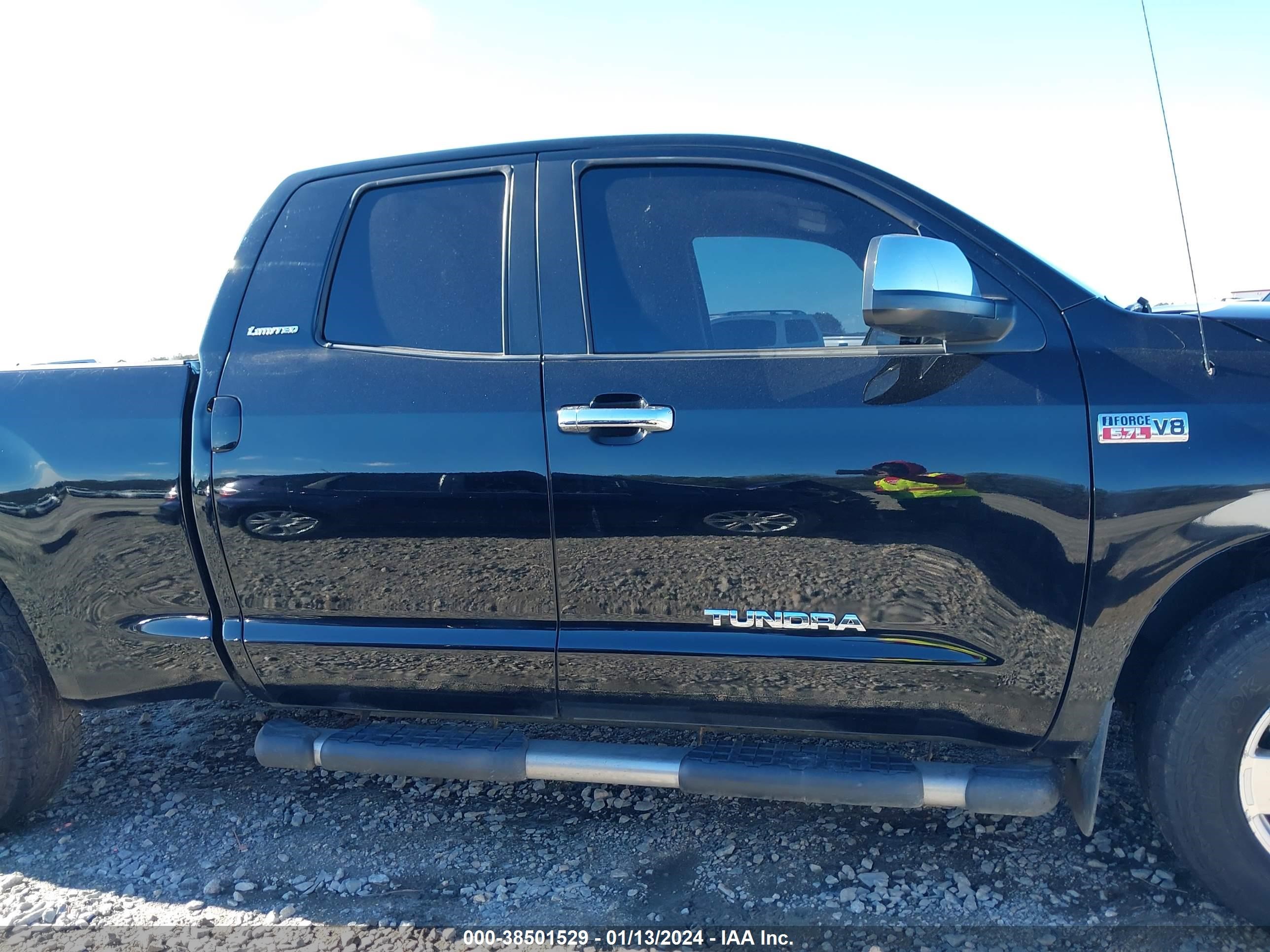 Photo 12 VIN: 5TBBV58178S496825 - TOYOTA TUNDRA 