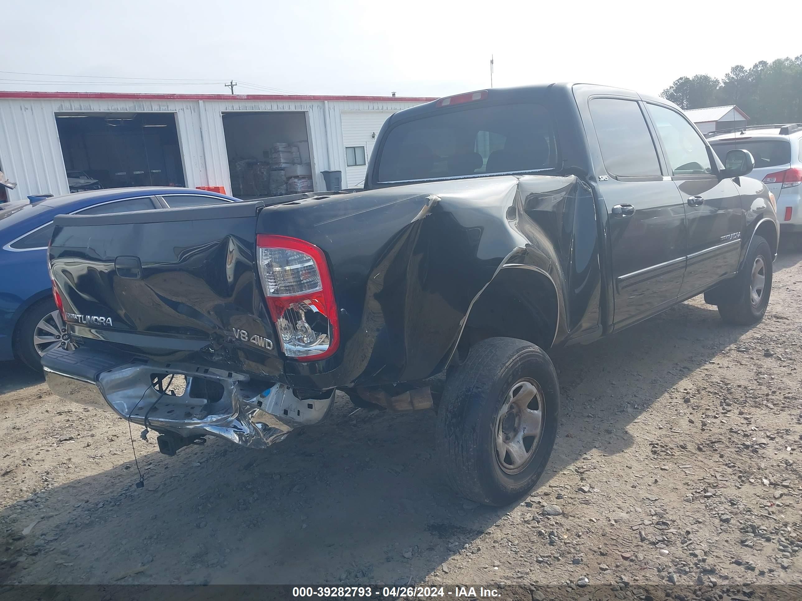 Photo 3 VIN: 5TBDT44115S495521 - TOYOTA TUNDRA 