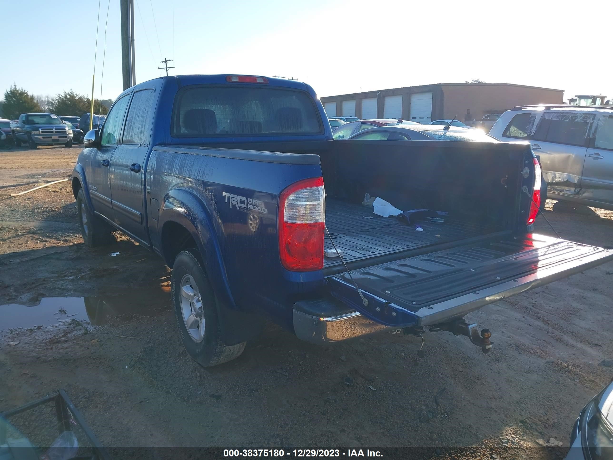 Photo 2 VIN: 5TBDT44156S513620 - TOYOTA TUNDRA 