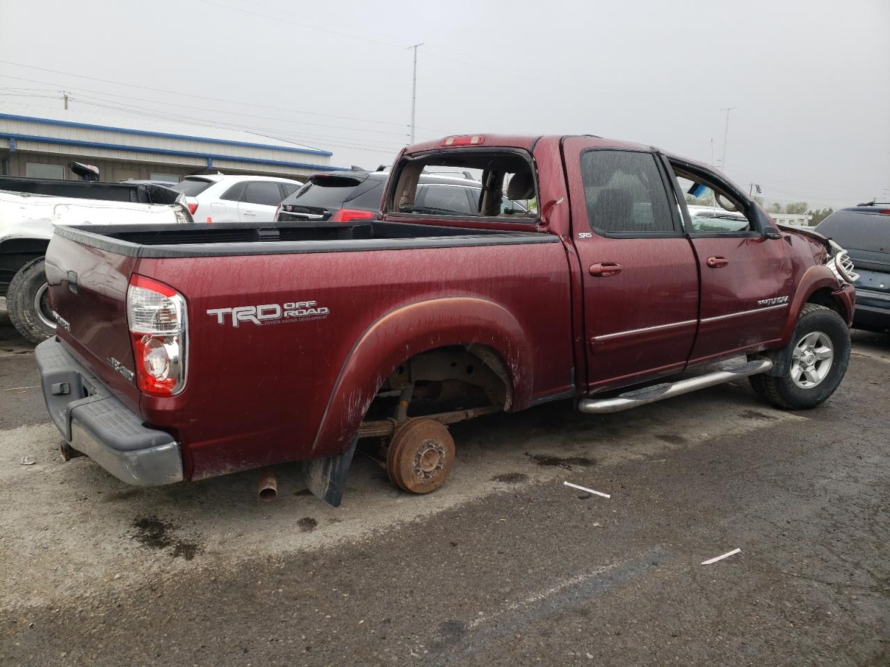 Photo 2 VIN: 5TBDT44156S546178 - TOYOTA TUNDRA 