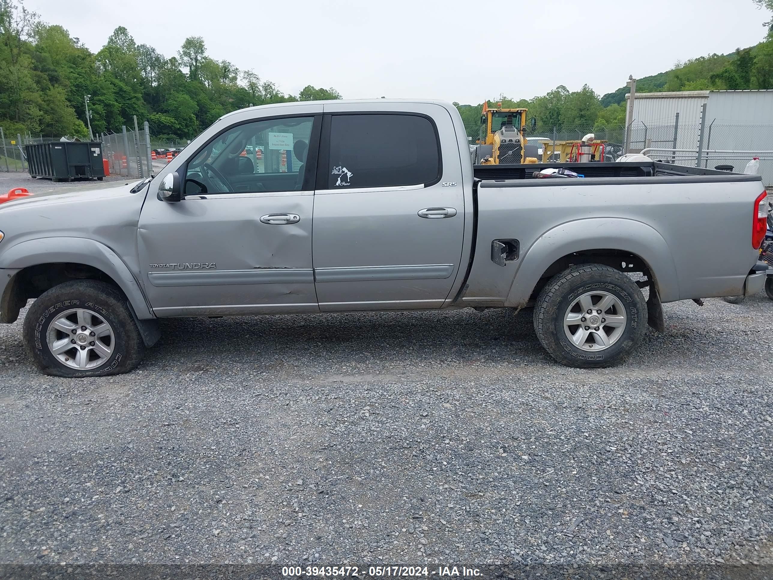 Photo 13 VIN: 5TBDT44165S484210 - TOYOTA TUNDRA 