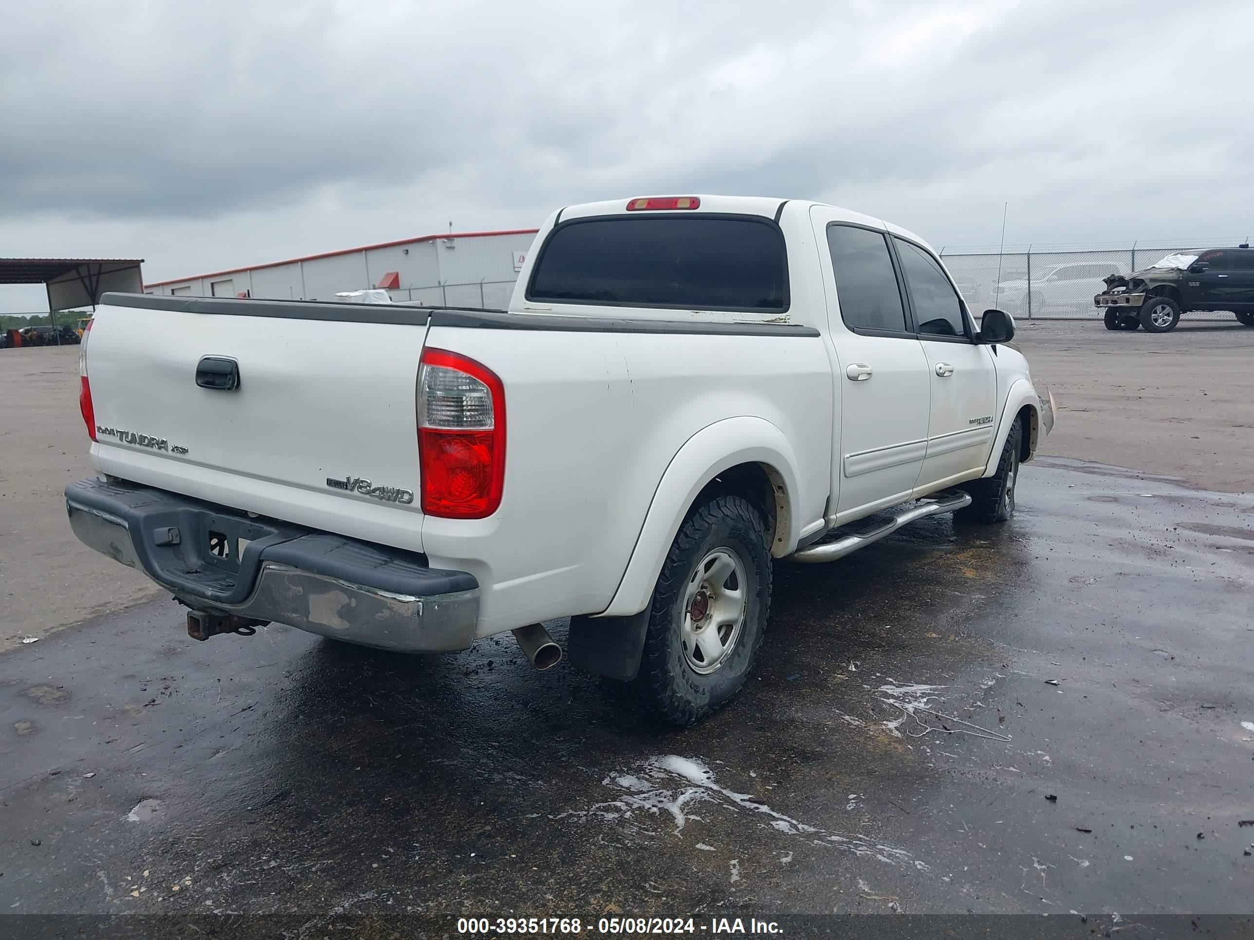 Photo 3 VIN: 5TBDT44166S528756 - TOYOTA TUNDRA 