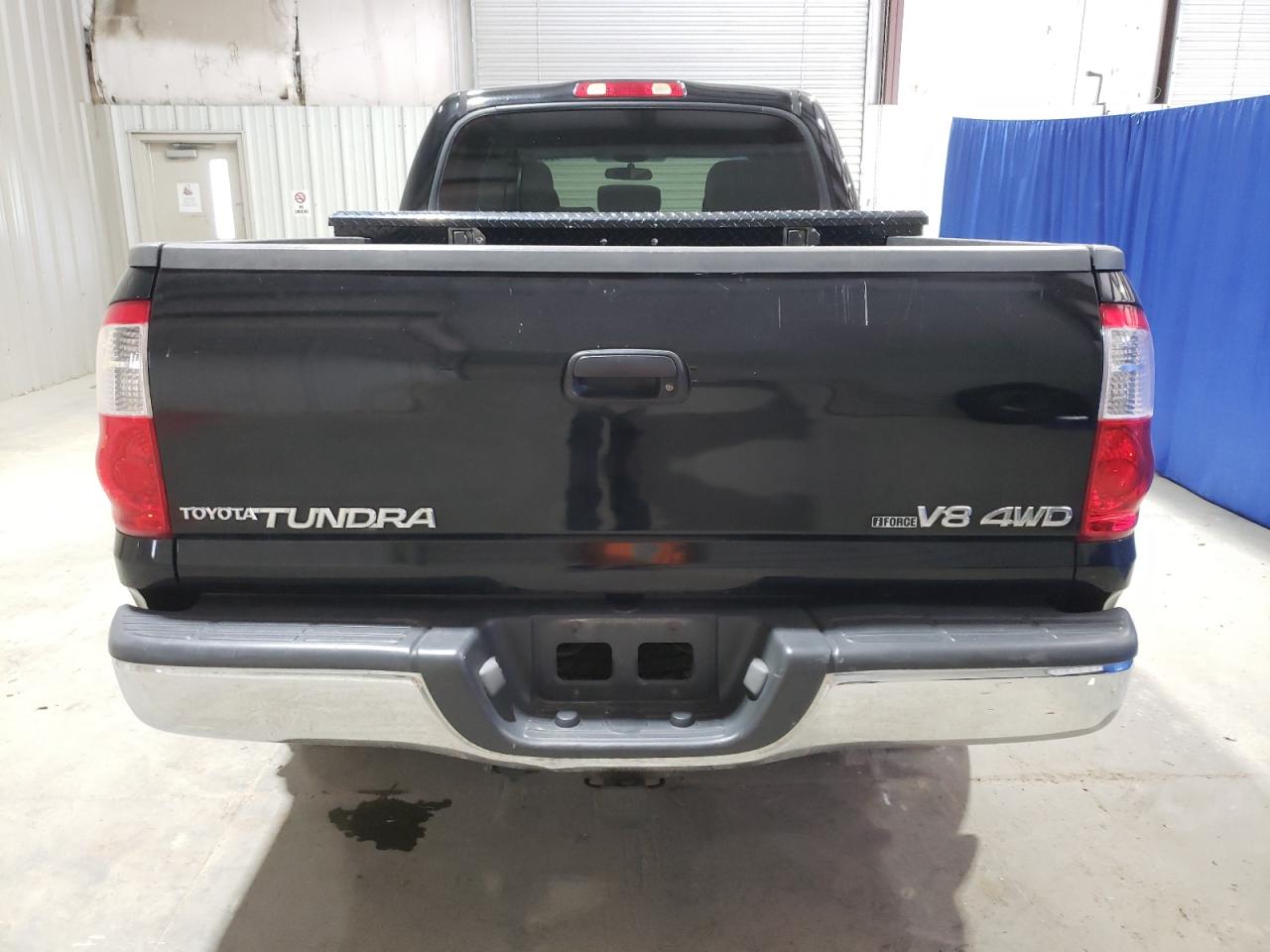 Photo 5 VIN: 5TBDT44175S470543 - TOYOTA TUNDRA 