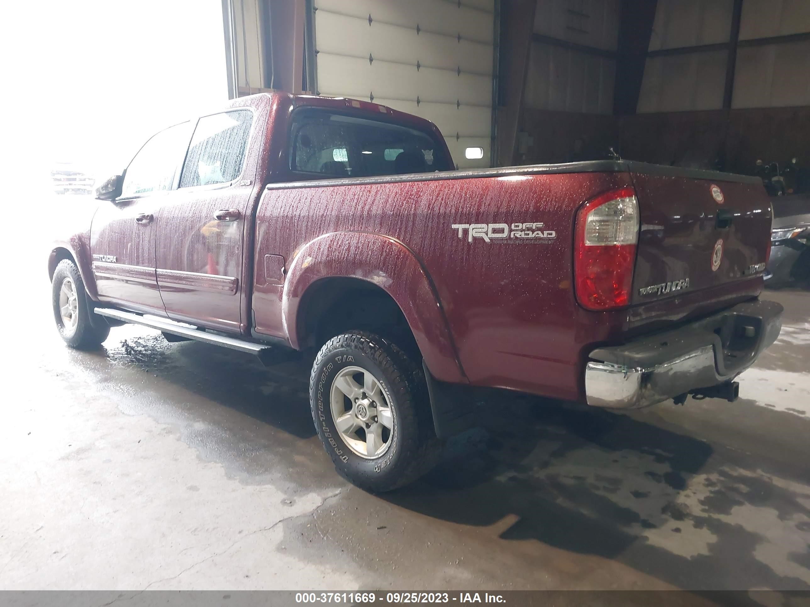 Photo 2 VIN: 5TBDT44186S526345 - TOYOTA TUNDRA 