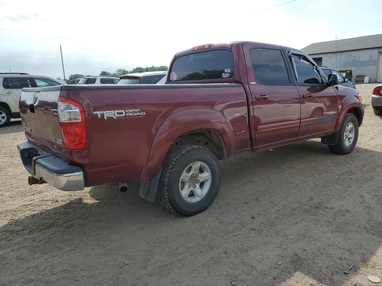 Photo 2 VIN: 5TBDT44186S546014 - TOYOTA TUNDRA 