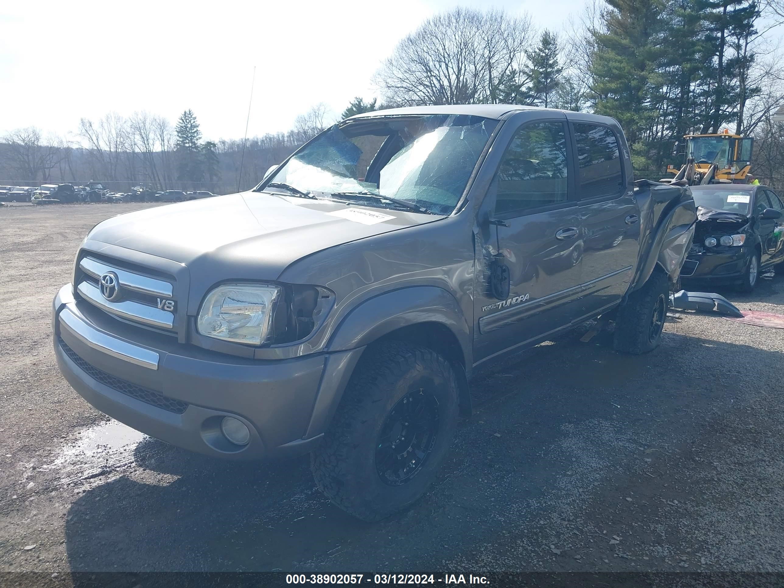 Photo 1 VIN: 5TBDT44196S536043 - TOYOTA TUNDRA 