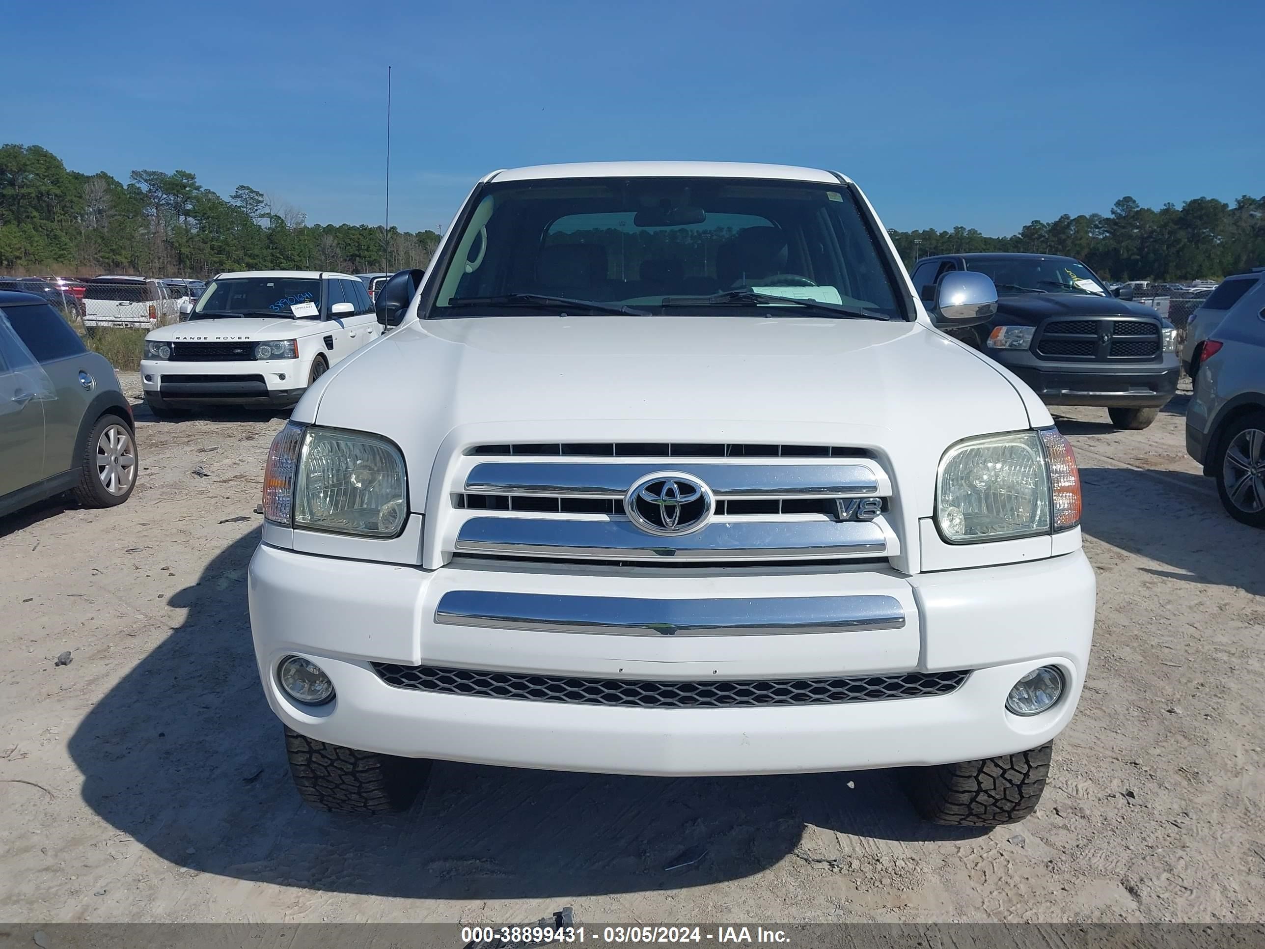 Photo 5 VIN: 5TBDT44196S546345 - TOYOTA TUNDRA 