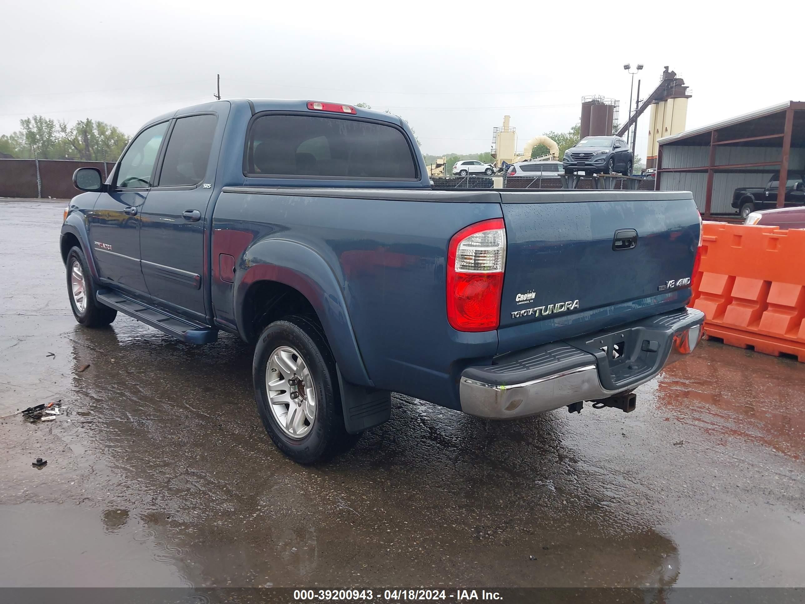 Photo 2 VIN: 5TBDT441X6S507649 - TOYOTA TUNDRA 