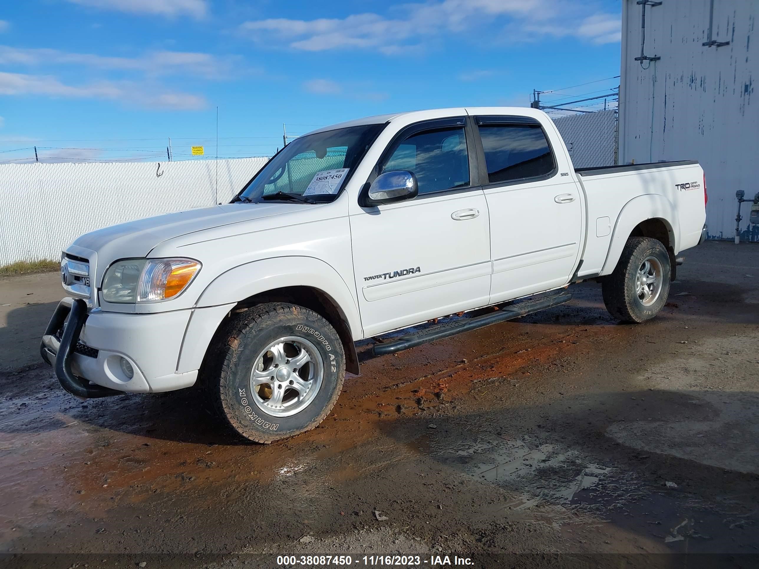 Photo 1 VIN: 5TBDT441X6S533488 - TOYOTA TUNDRA 