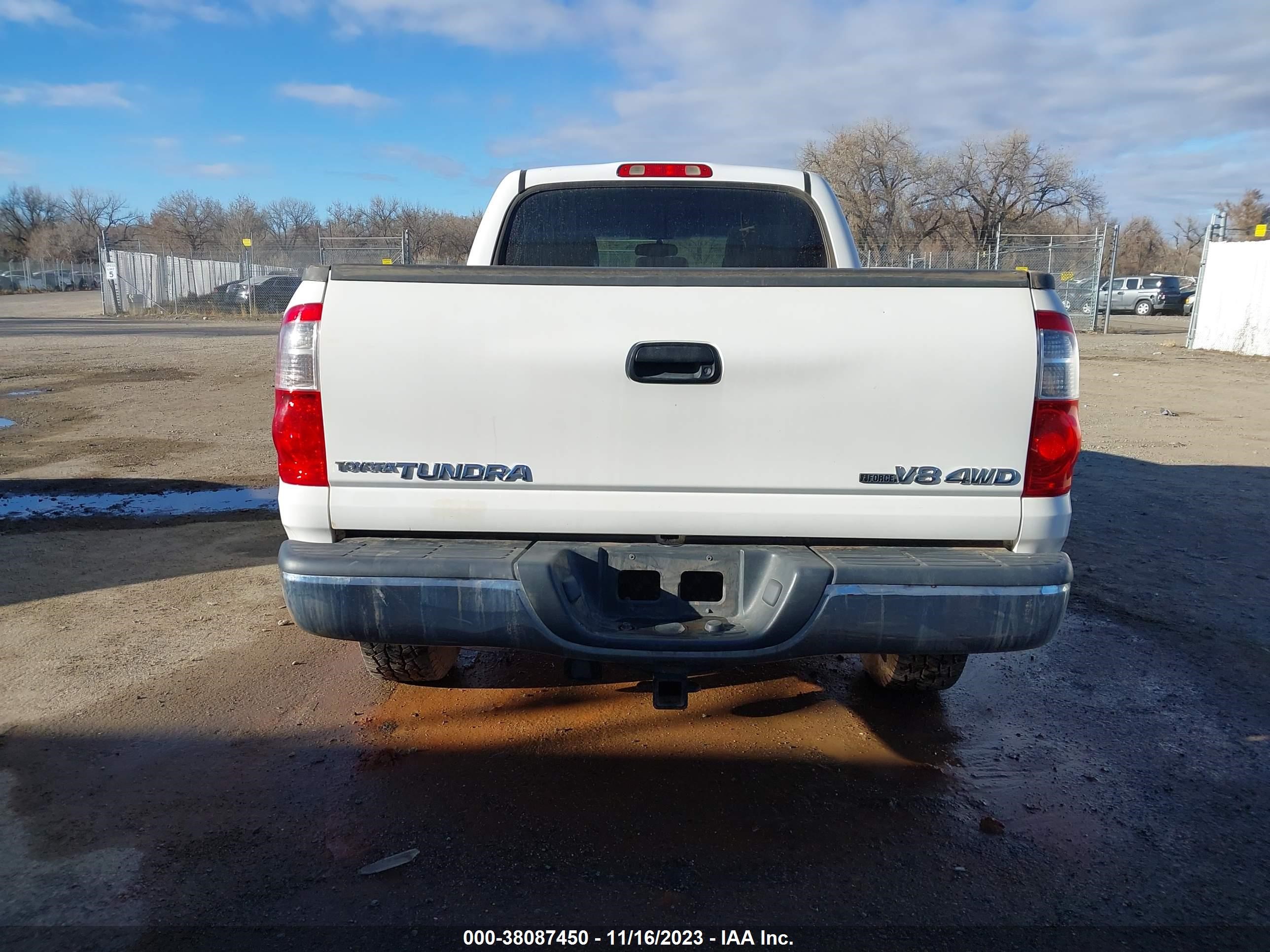 Photo 15 VIN: 5TBDT441X6S533488 - TOYOTA TUNDRA 