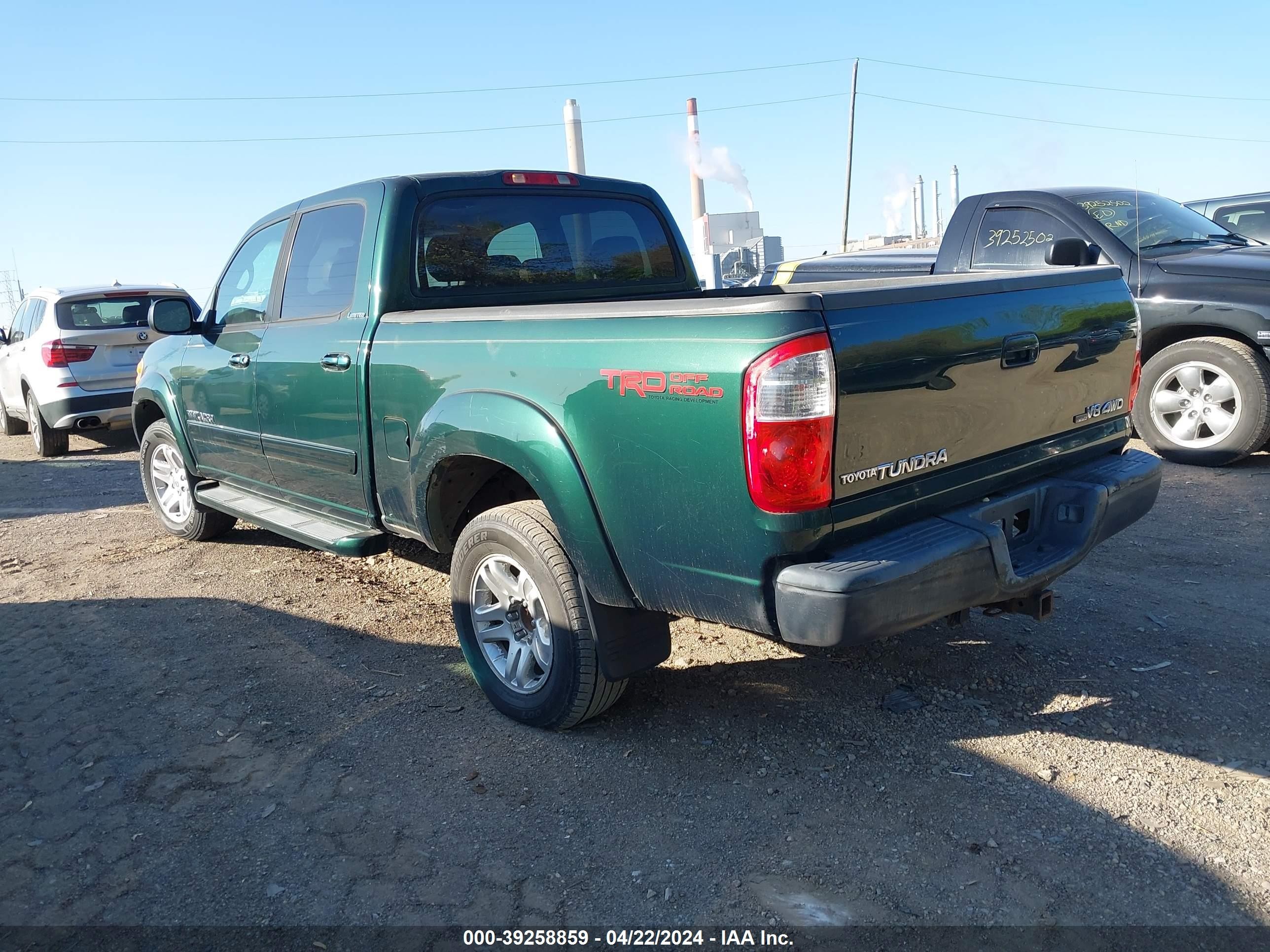 Photo 2 VIN: 5TBDT48124S442643 - TOYOTA TUNDRA 