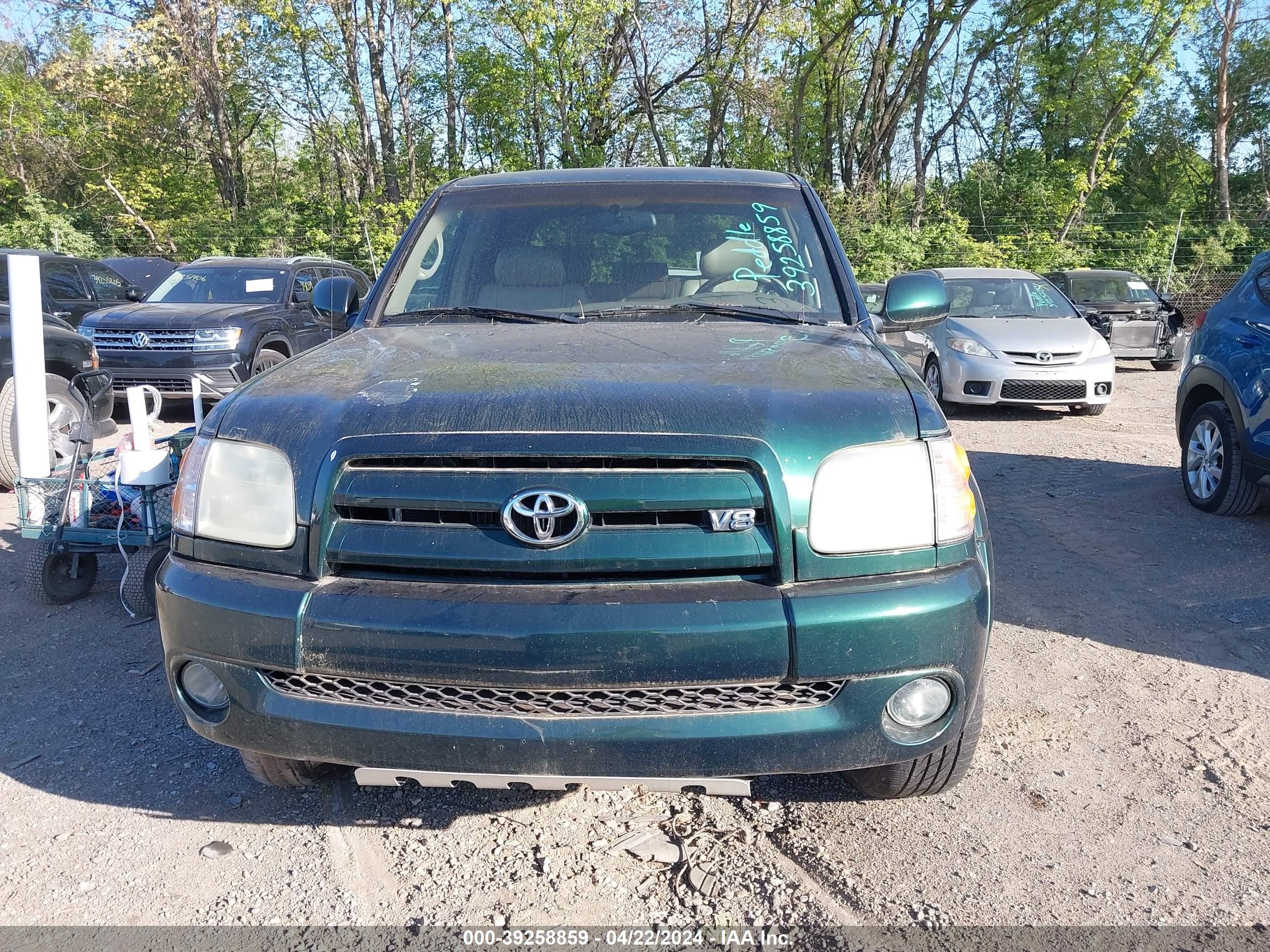 Photo 5 VIN: 5TBDT48124S442643 - TOYOTA TUNDRA 