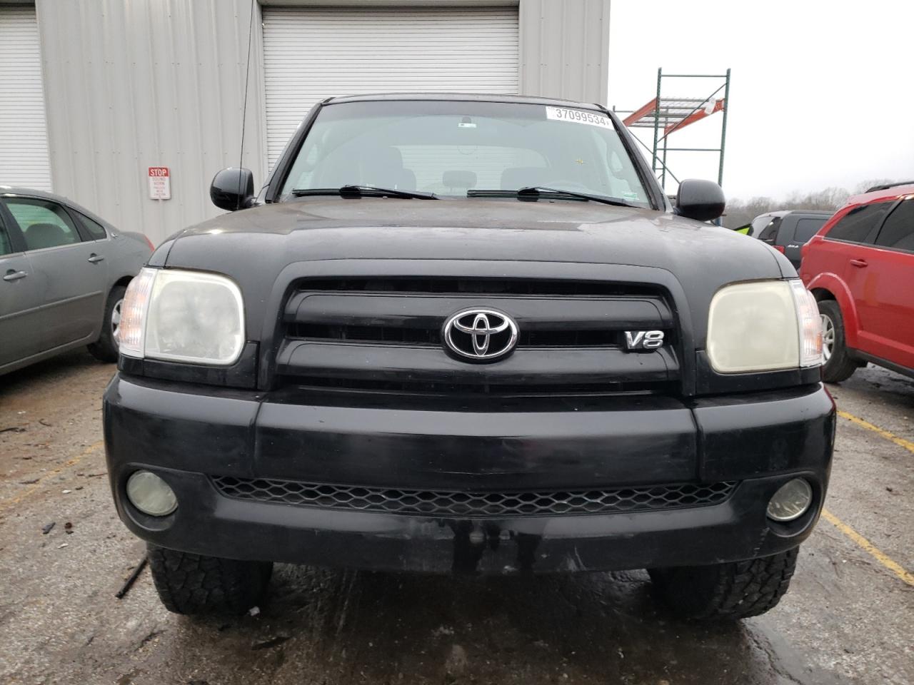 Photo 4 VIN: 5TBDT48145S467710 - TOYOTA TUNDRA 